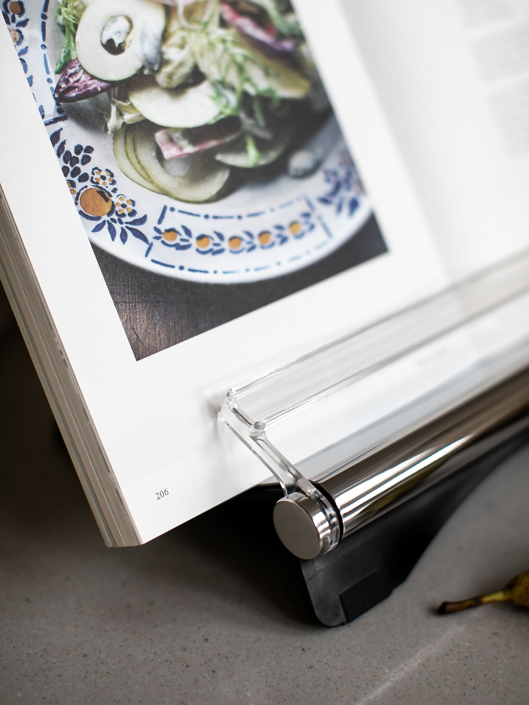 Robert Welch Signature cookbook and tablet stand (British brand)