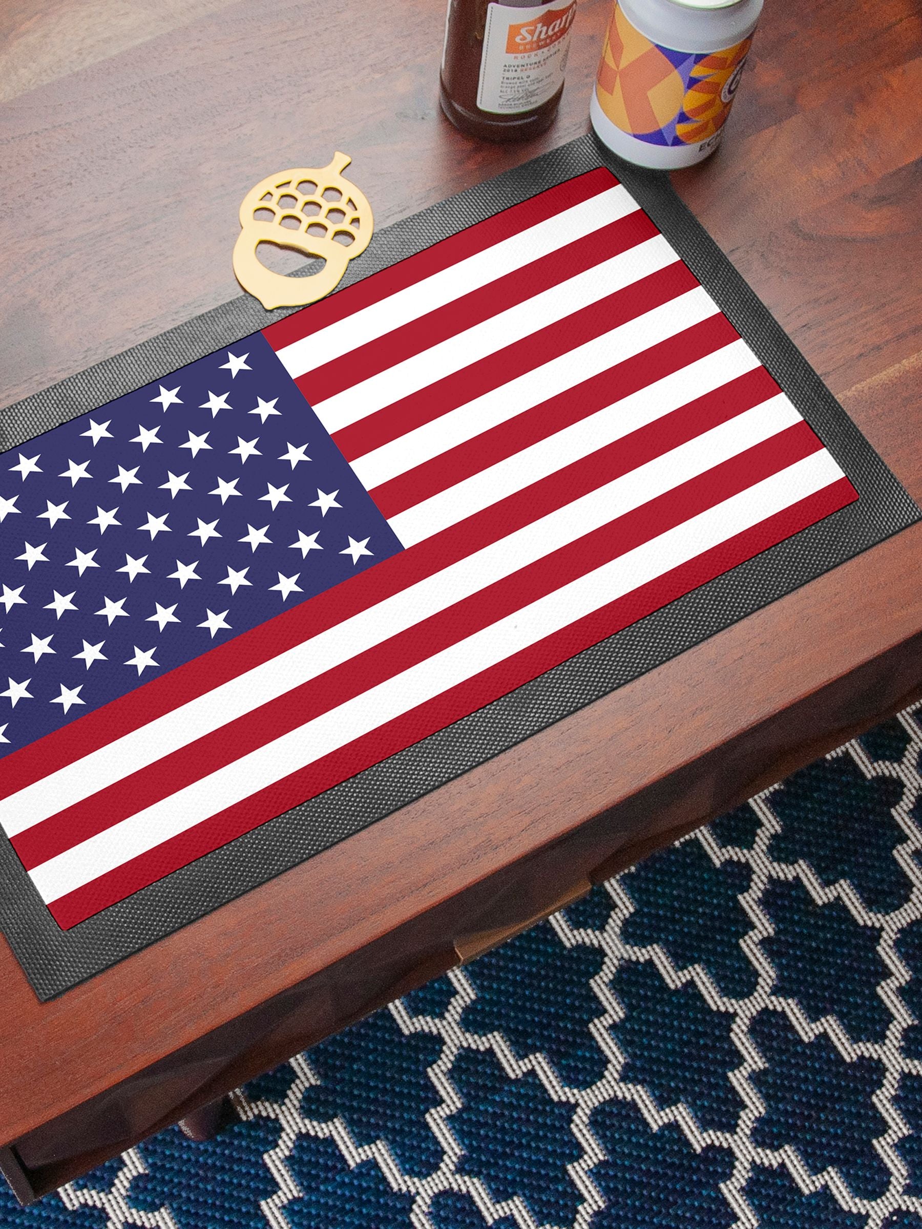 Treat Republic personalised flag rubber bar mat 44x25cm, UK version