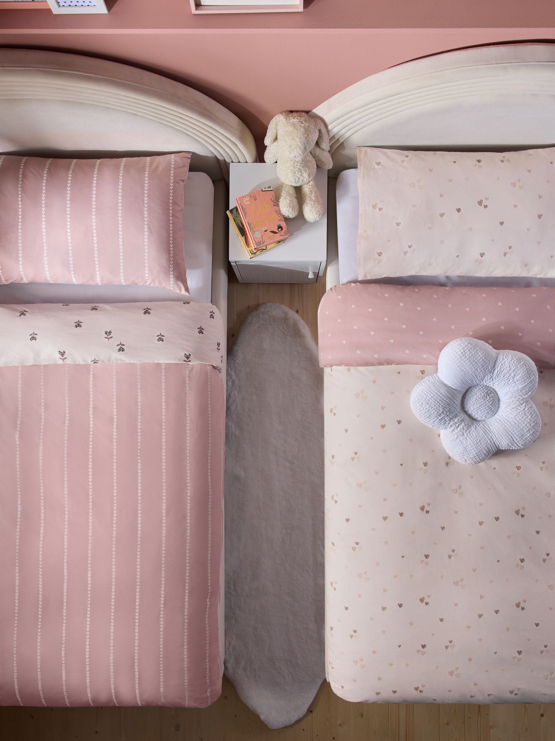 Natural Hearts duvet cover and pillowcase set, imported from the UK
