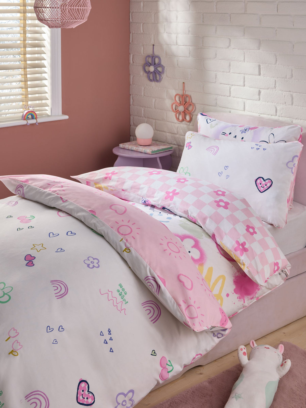 2 Pack Flower and Heart Character Duvet Cover and Pillowcase Set
