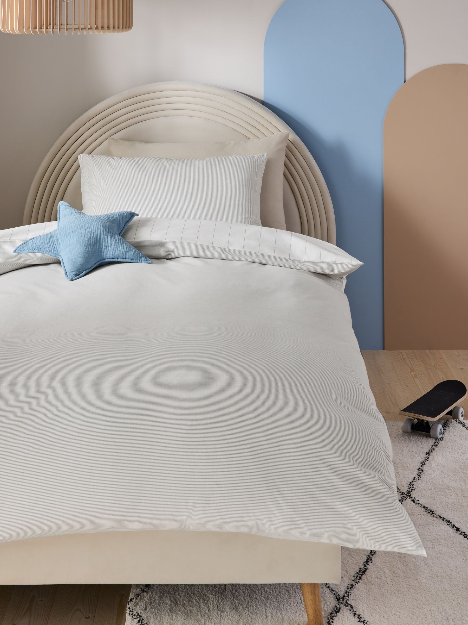 Stripe Supersoft duvet cover and pillowcase set (British brand)