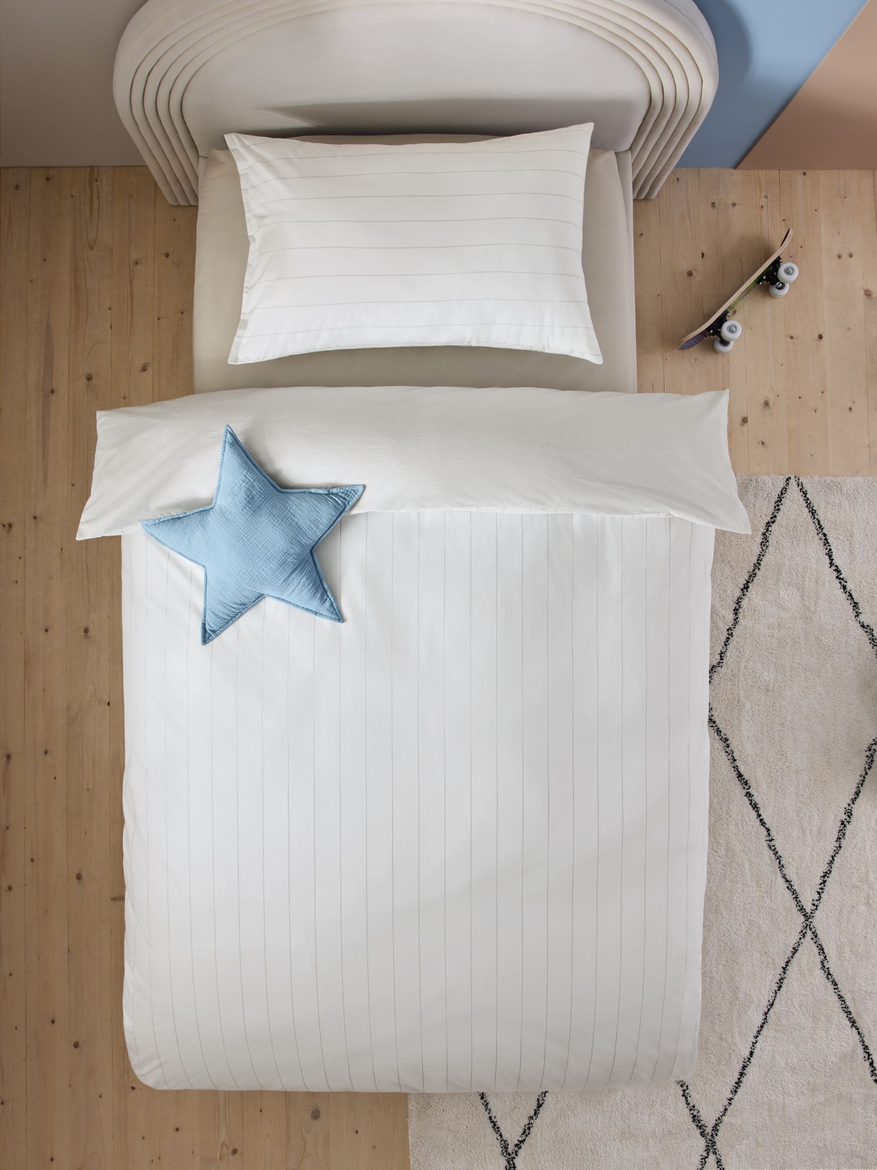 Stripe Supersoft duvet cover and pillowcase set (British brand)