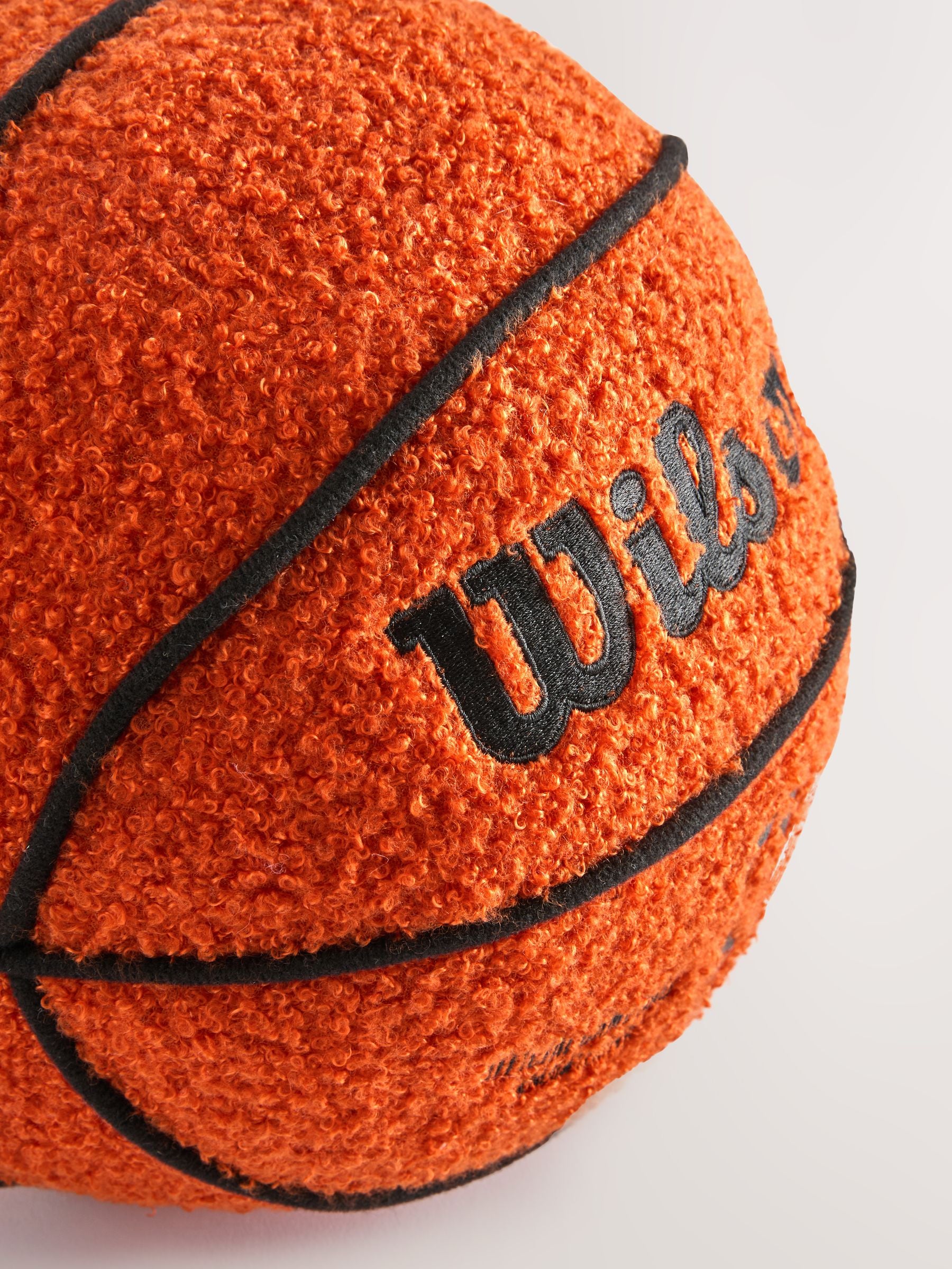 NBA Wilson ball cushion 25x25cm, imported from the UK