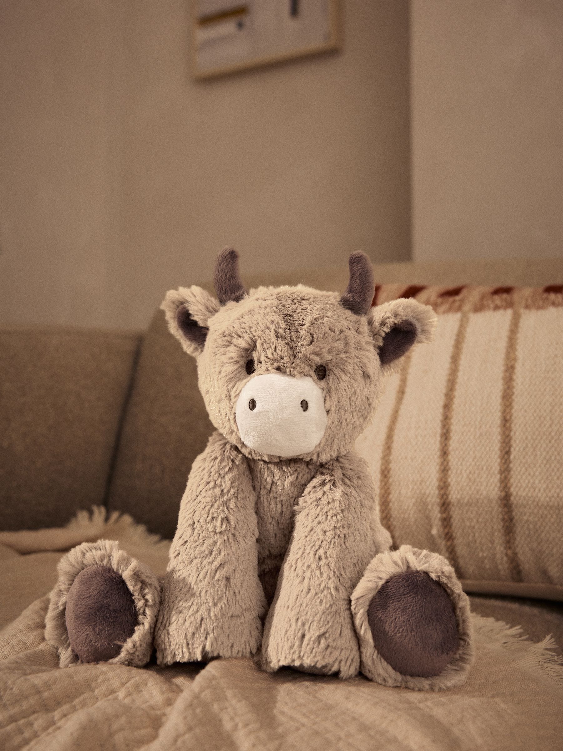 Hamish brown Highland cow plush toy 21cm, UK version
