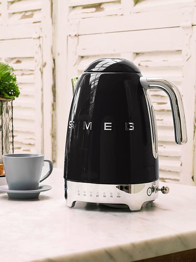 Neste Smeg Svart Temperaturkontrollert Elektrisk Vannkoker 1,7 Liter - Kjøp online hos McGrocer