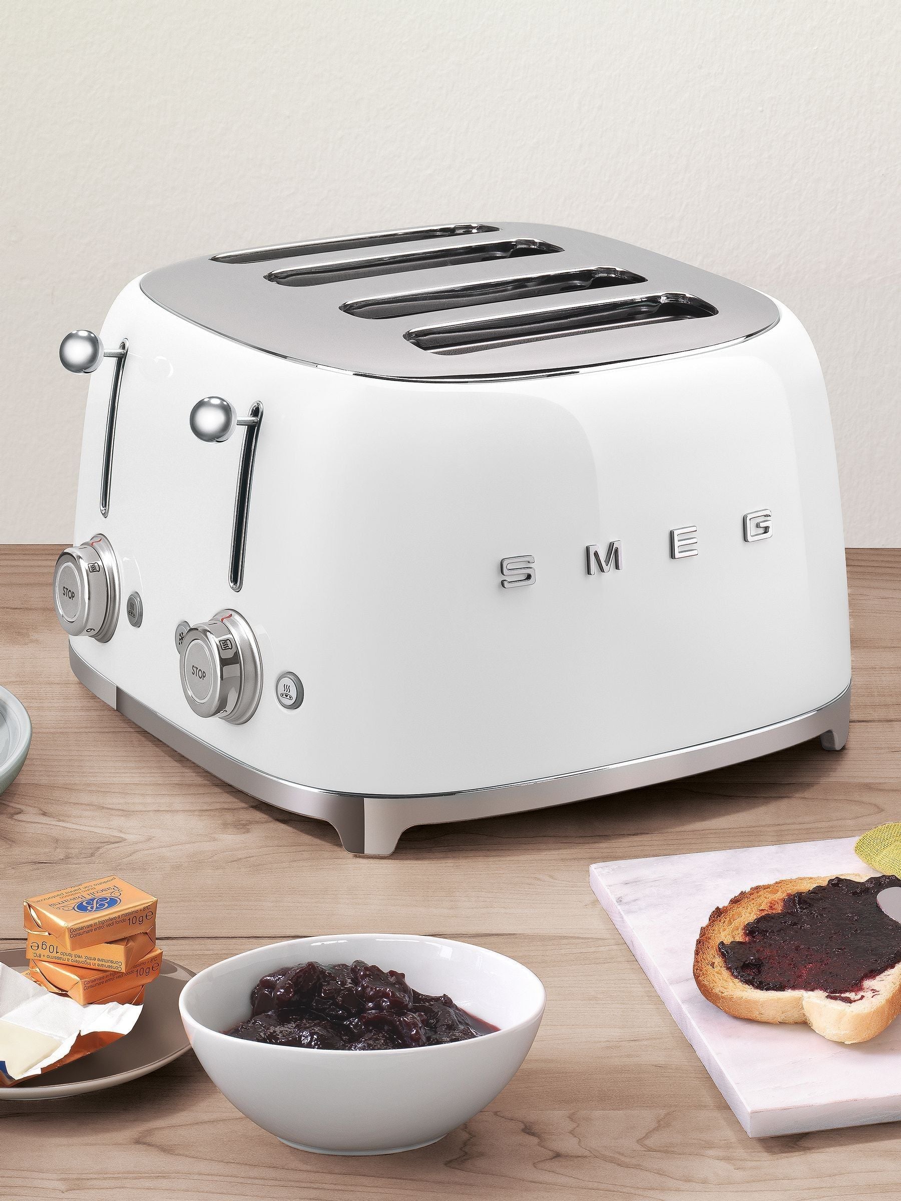 Smeg Black 2 Slice Toaster