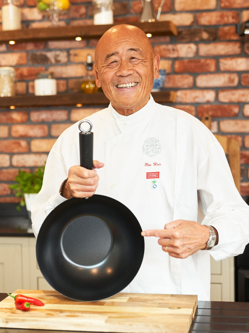 Ken Hom Black Excellence non stick wok 27cm, UK version