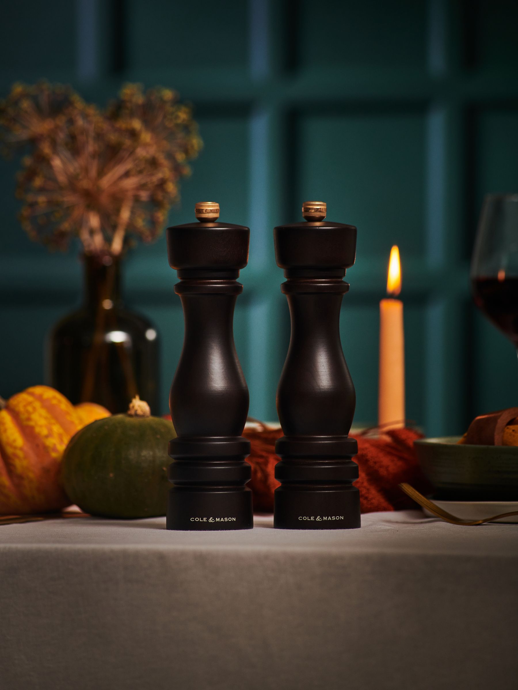 Cole & Mason chocolate brown wood London salt and pepper mills 220mm - British product
