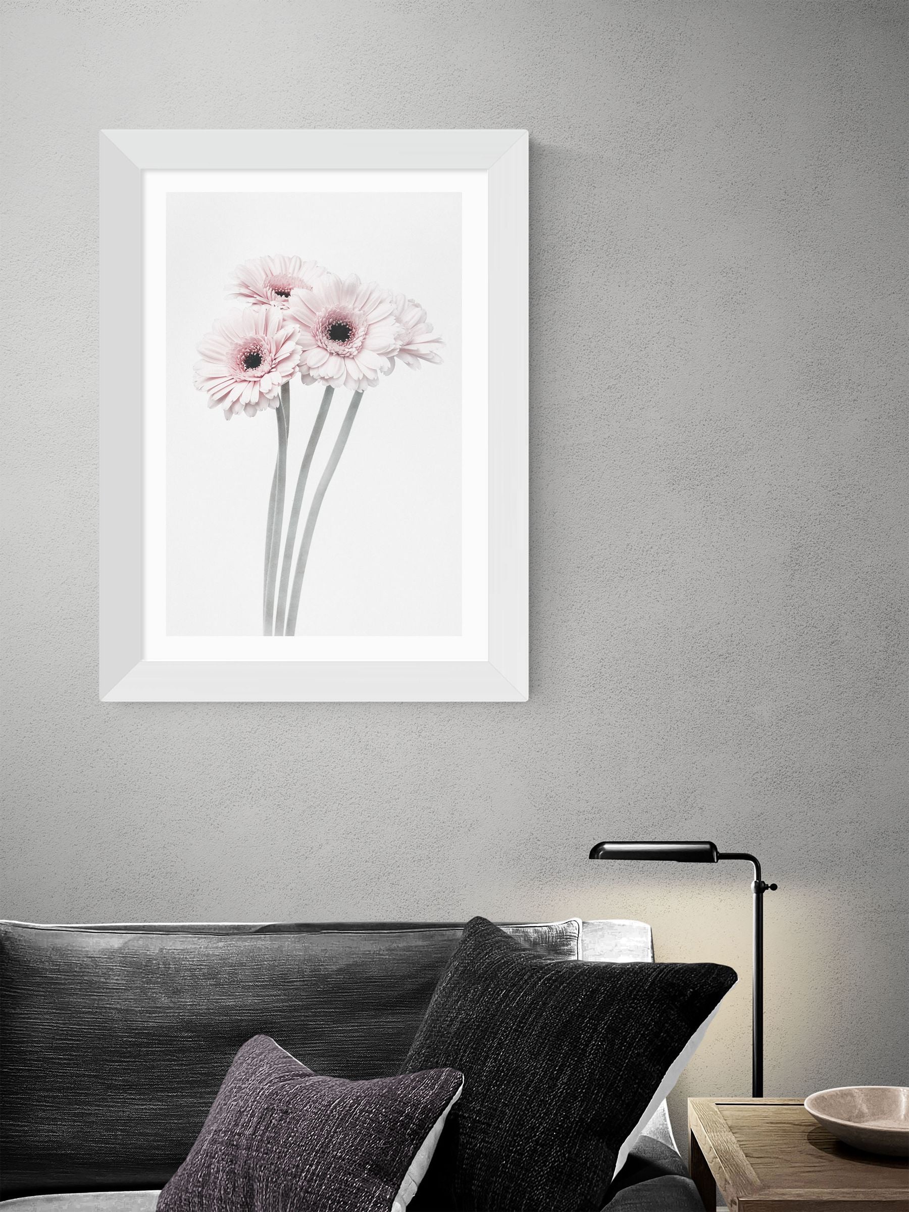 East End Prints White Gerbera Daisy framed art print - British product