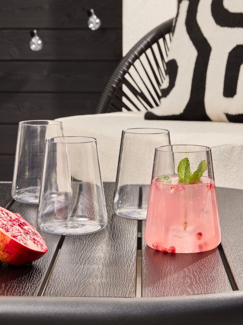 Clear angular plastic wine glasses set of 4 - British product