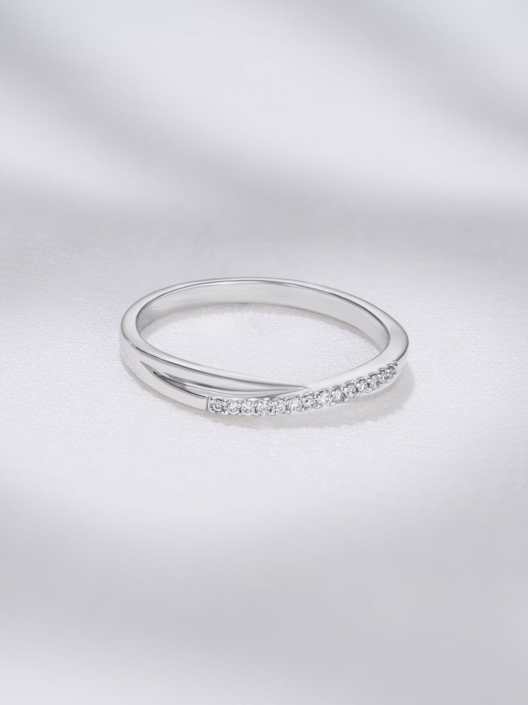 The Diamond Store Lab Diamond Half Eternity Wave Ring 0.05ct 925 Silver (British brand)