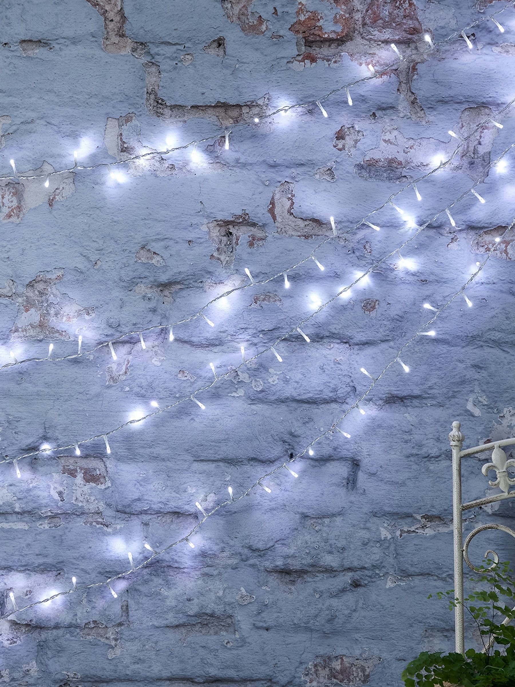 Lights4fun 800 dual LED string lights - British product