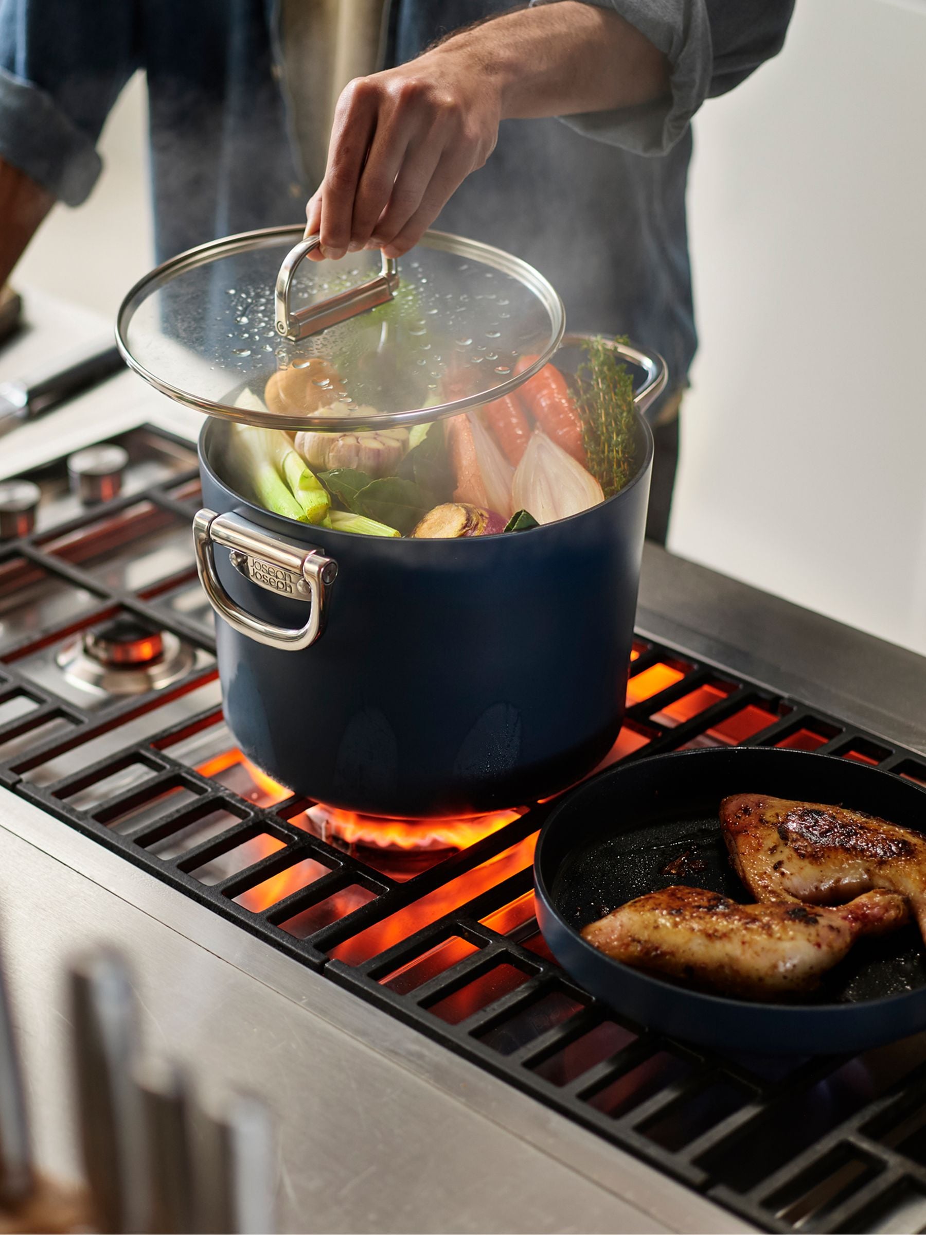Joseph Joseph Space folding handle stock pot 25cm, UK version