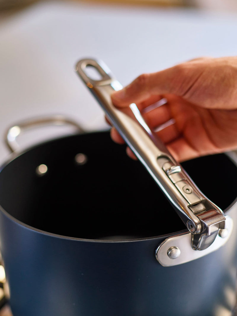 Joseph Joseph Midnight Blue saucepan 23cm, UK version