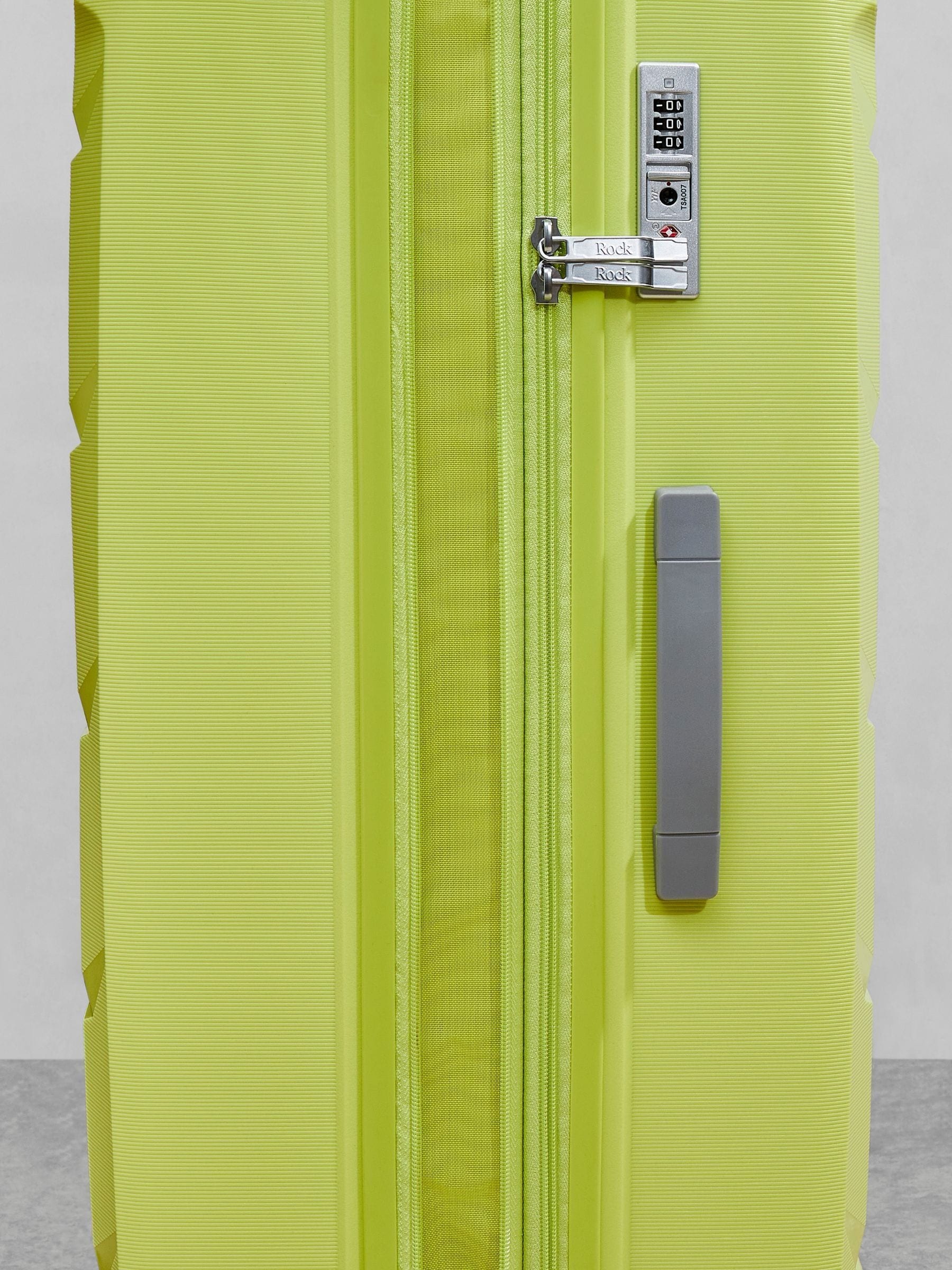 Rock Tulum 3-piece luggage set in green, UK version