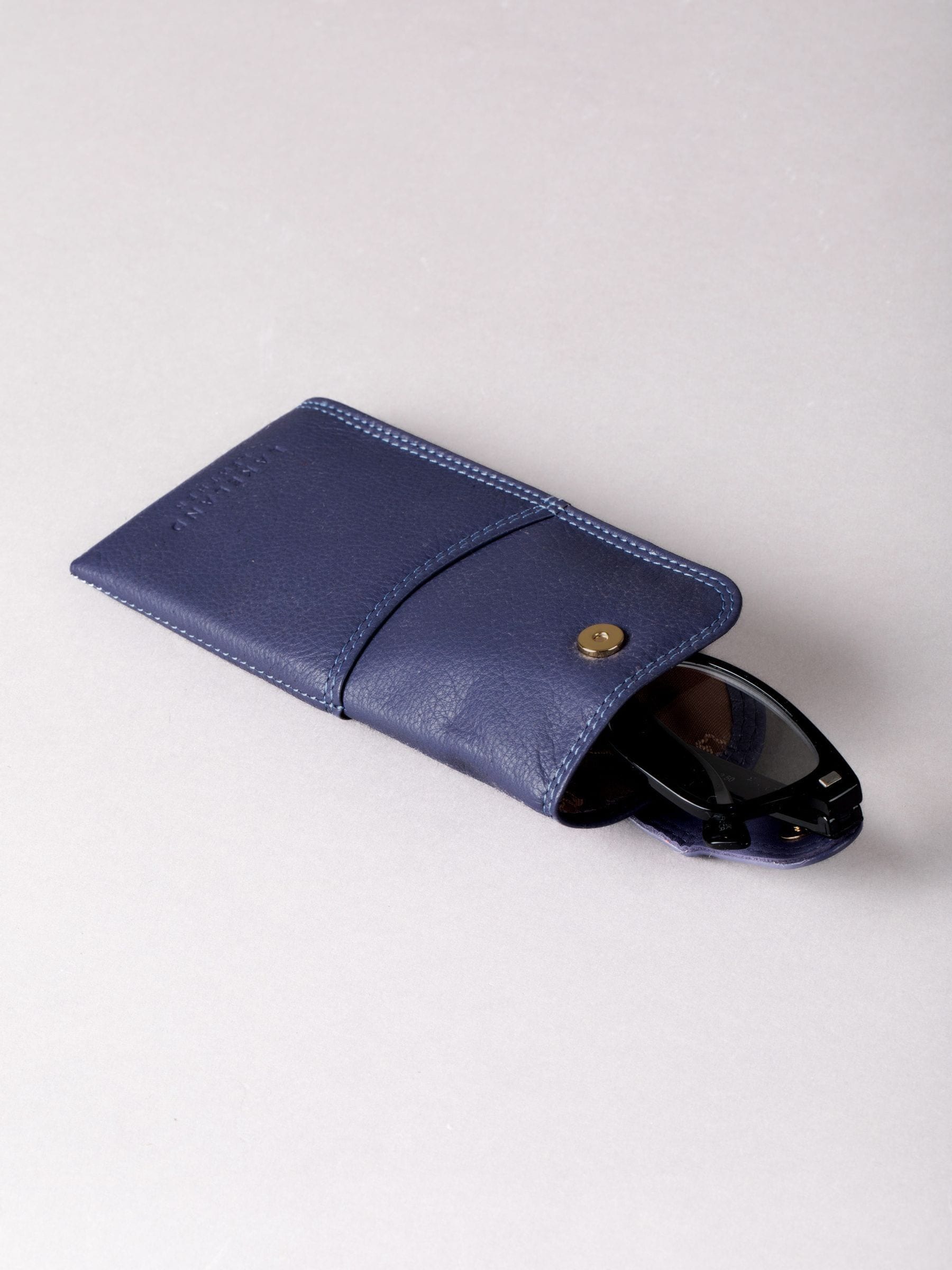 Lakeland Leather cranberry real leather glasses case slimline (British brand)