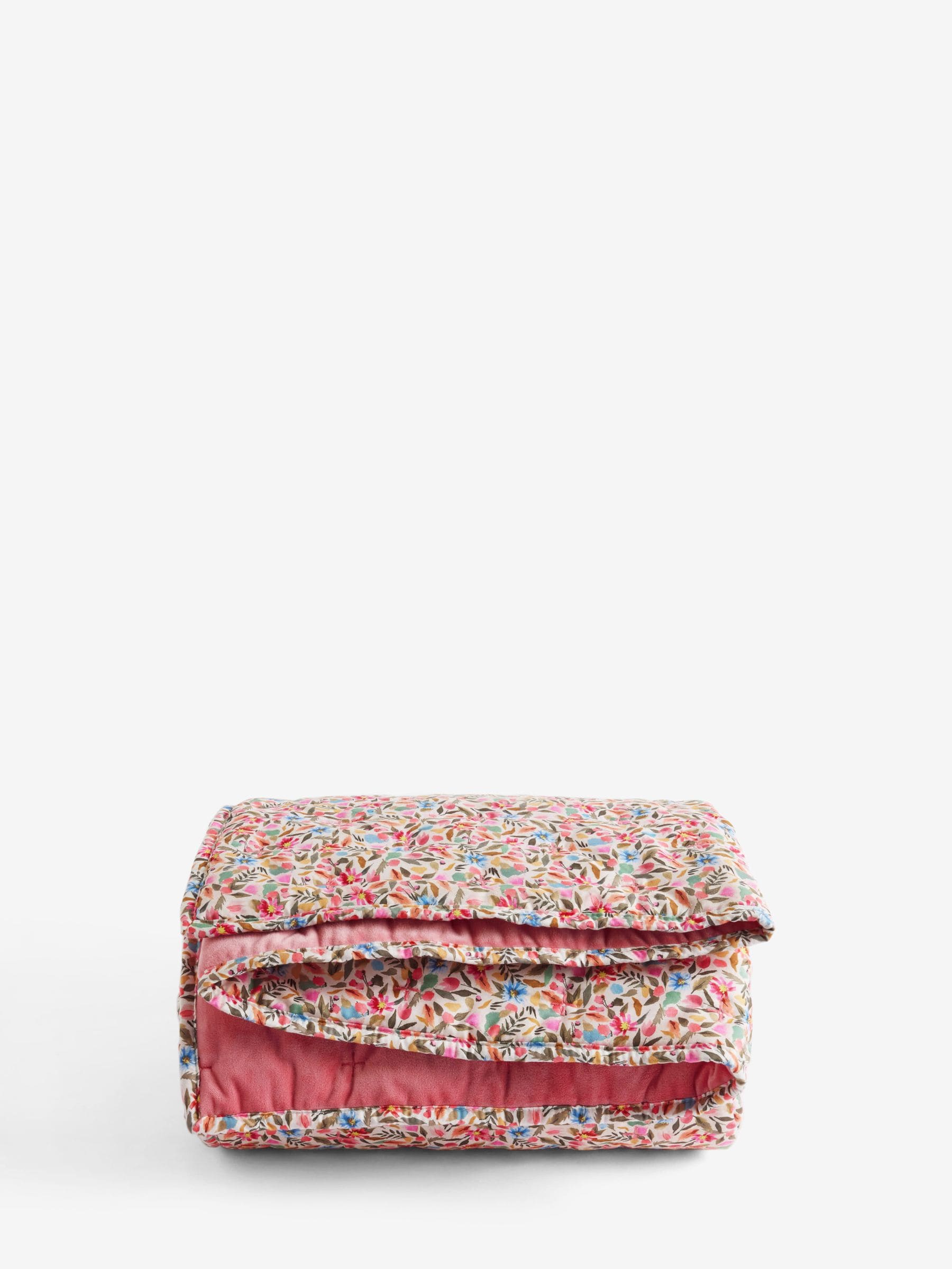 Ditsy floral bedspread multi bright (British brand)