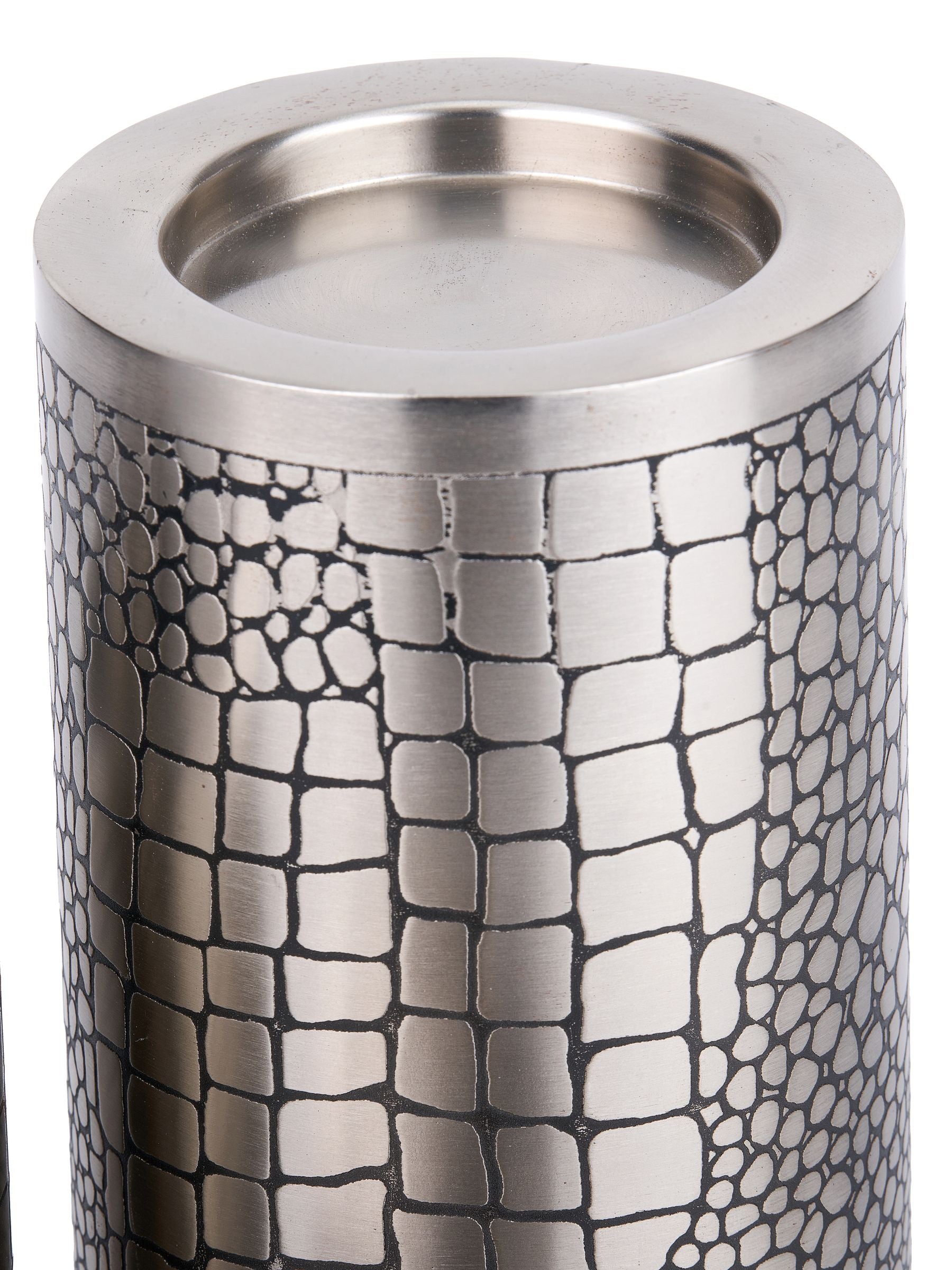 Pacific metal candle holder set of 3, imported from the UK