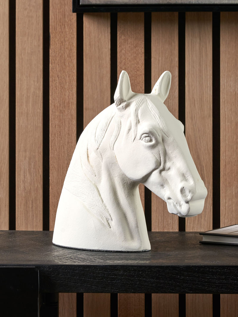 Pacific white metal horse head ornament 28cm x 30cm x 10cm, imported from the UK