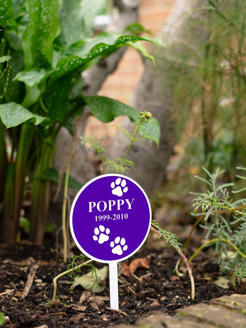 Jonnys Sister personalised round metal pet memorial plaque, UK version