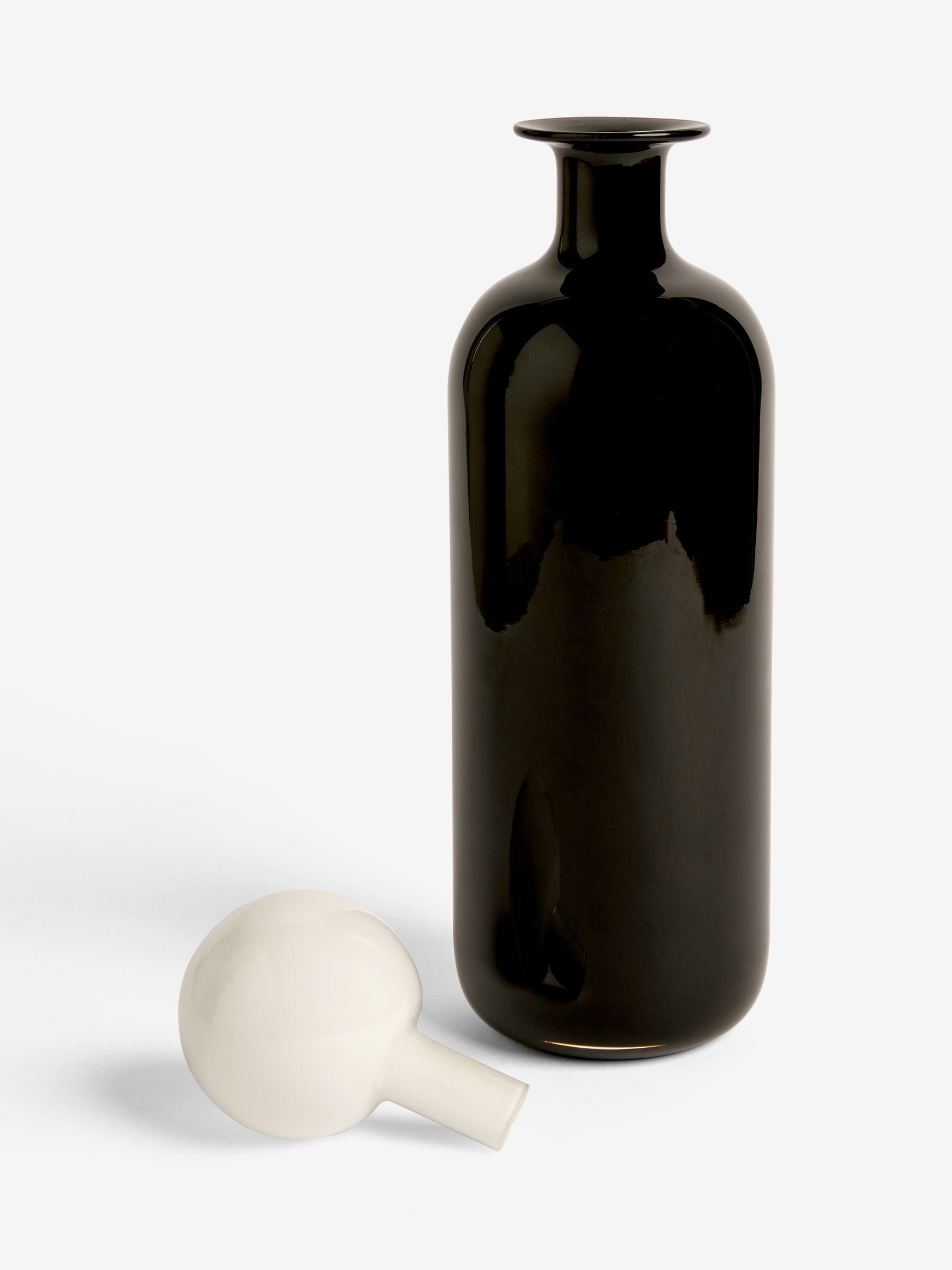 Rockett St George black and white apothecary bottle vase, imported from the UK