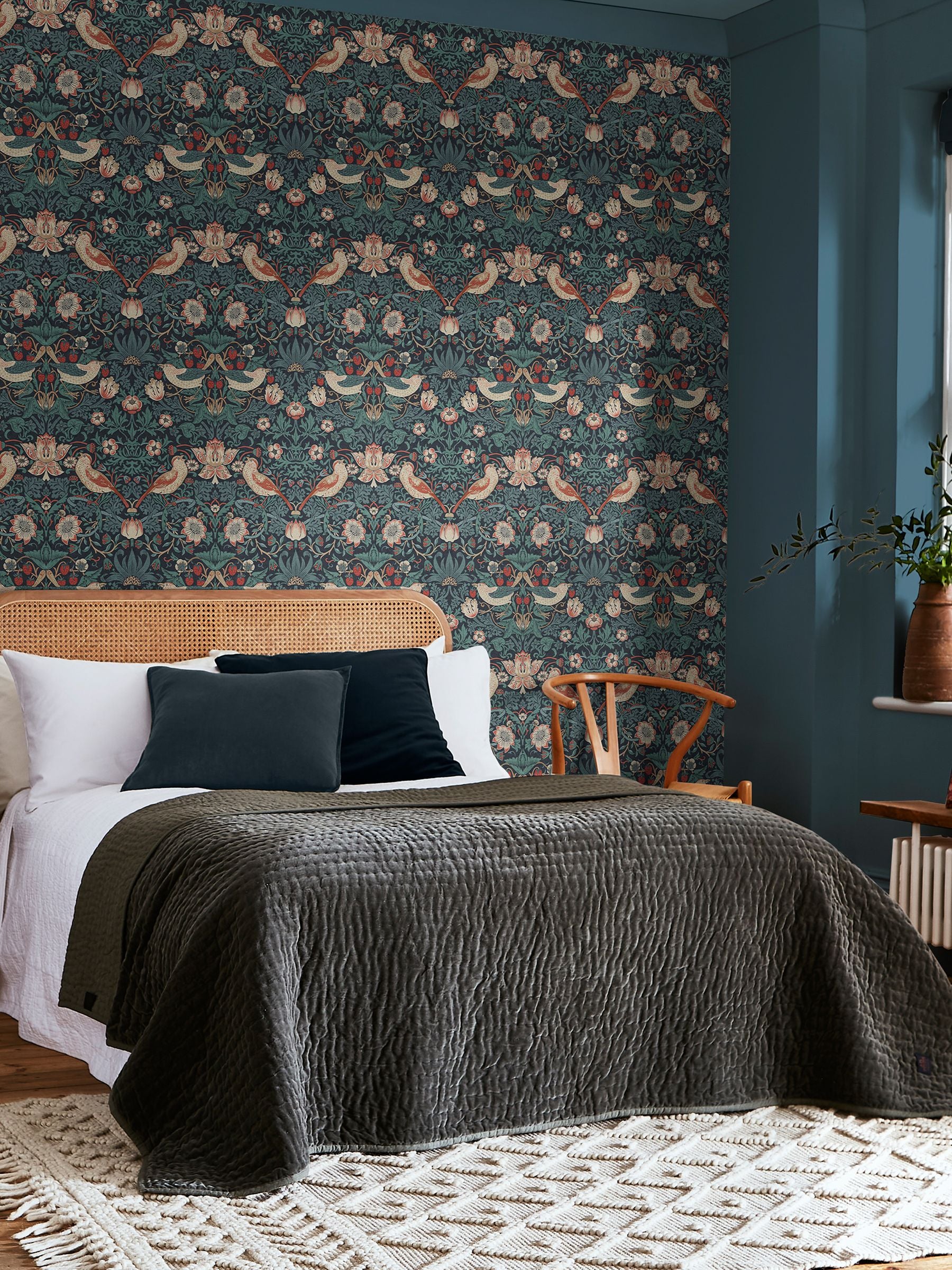 William Morris At Home Strawberry Thief deep blue A4 wallpaper sample, UK version