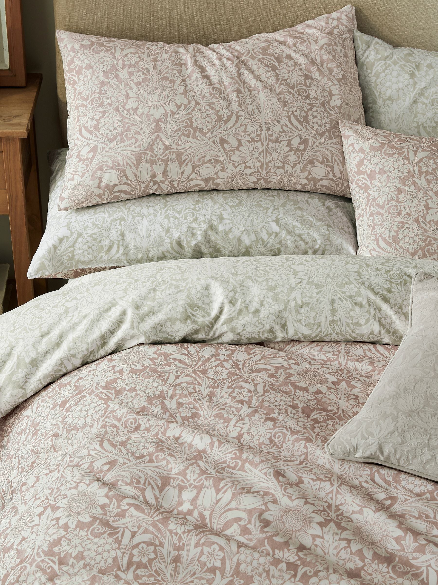 William Morris Clay Sunflower Duvet Cover Set (British brand)