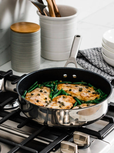 مقلاة Ninja Grey Foodi ZEROSTICK Sauté مع غطاء مقاس 26 سم من Next - اشترِ عبر الإنترنت من McGrocer