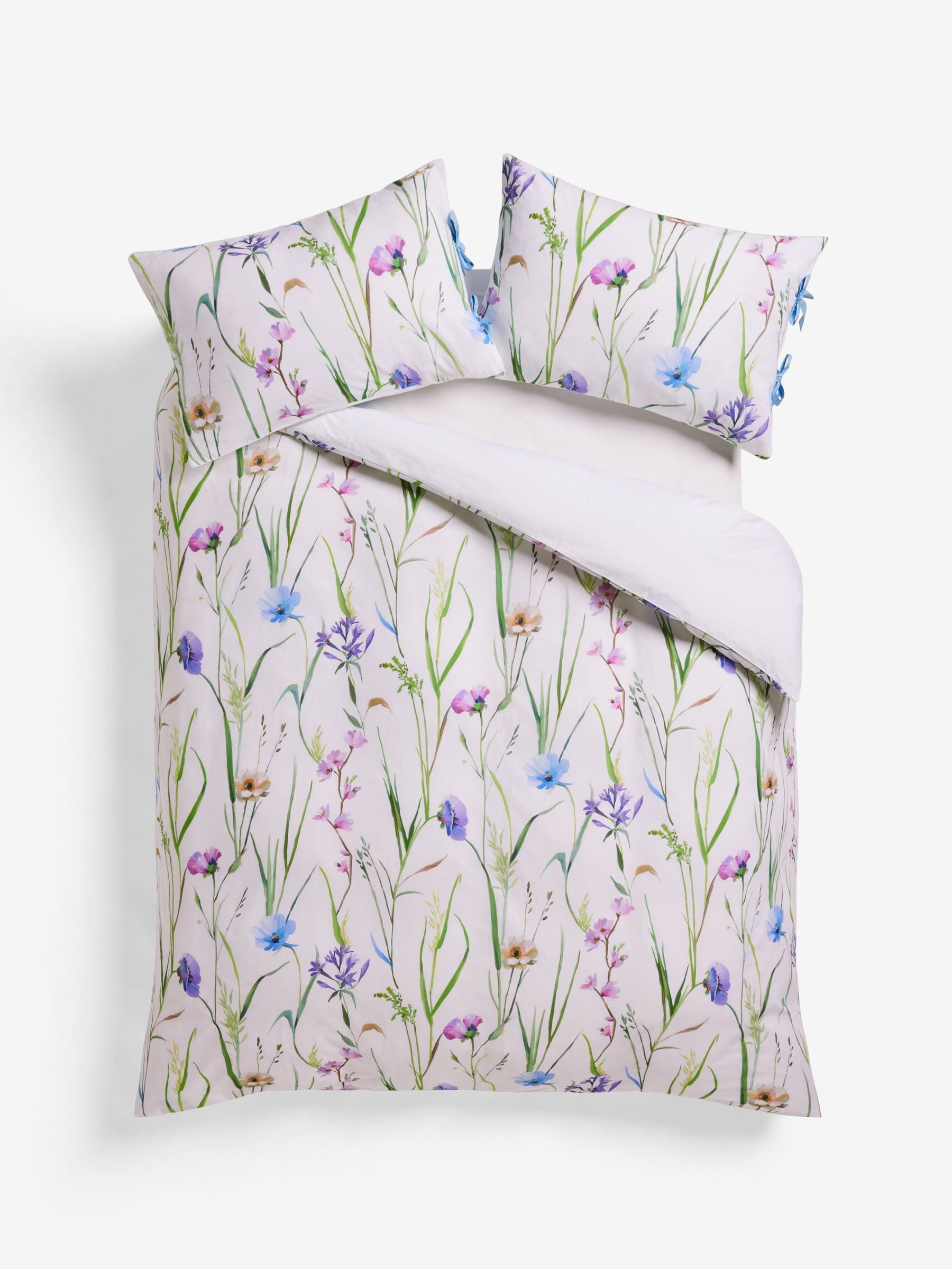 White Spring Meadow Floral duvet cover and pillowcase set (British brand)