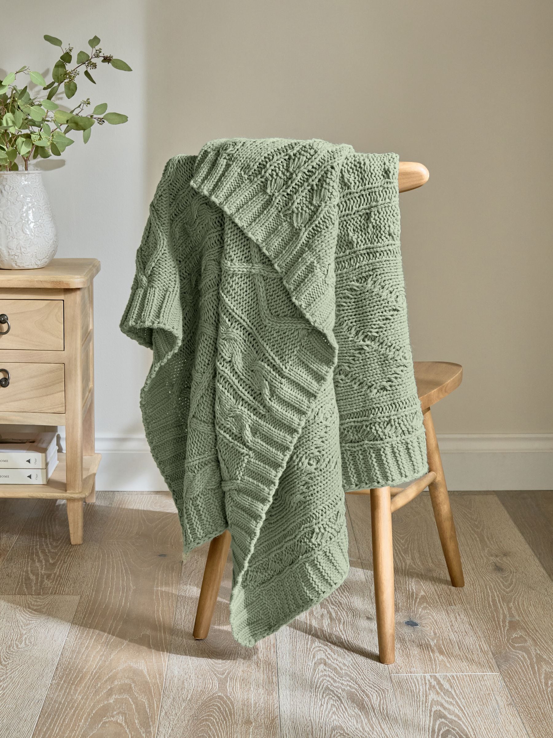 Sage green cable knit throw, 100% acrylic, British product