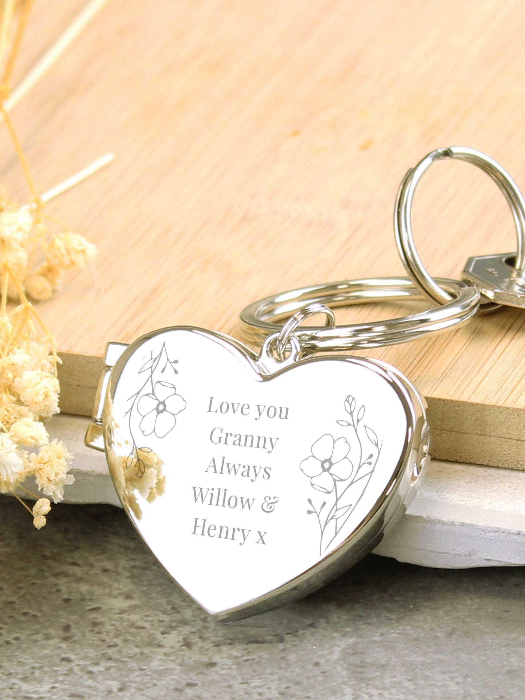 PMC personalised floral heart photo keyring (British brand)
