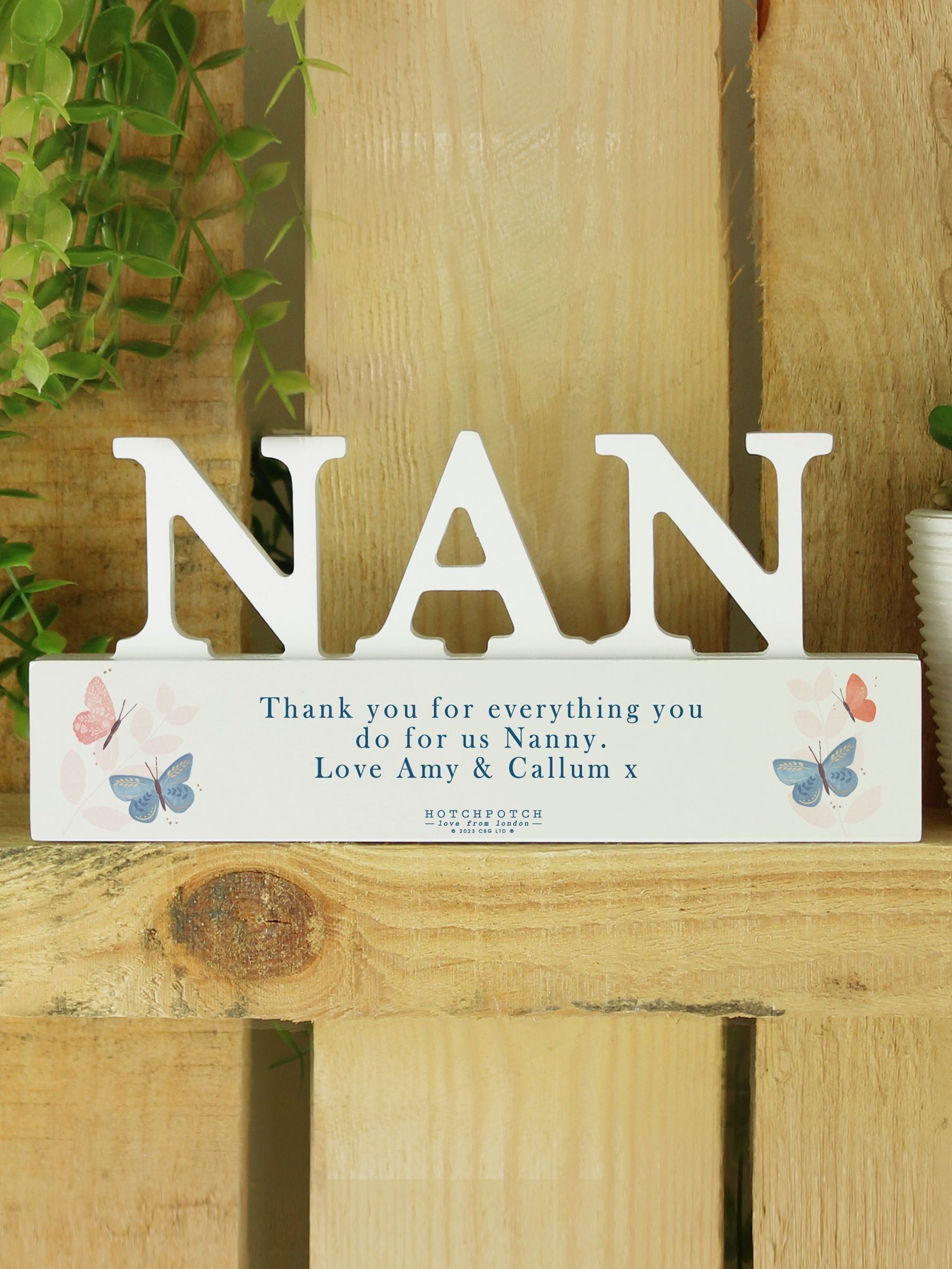 PMC personalised wooden Nan ornament 10x20cm, imported from the UK