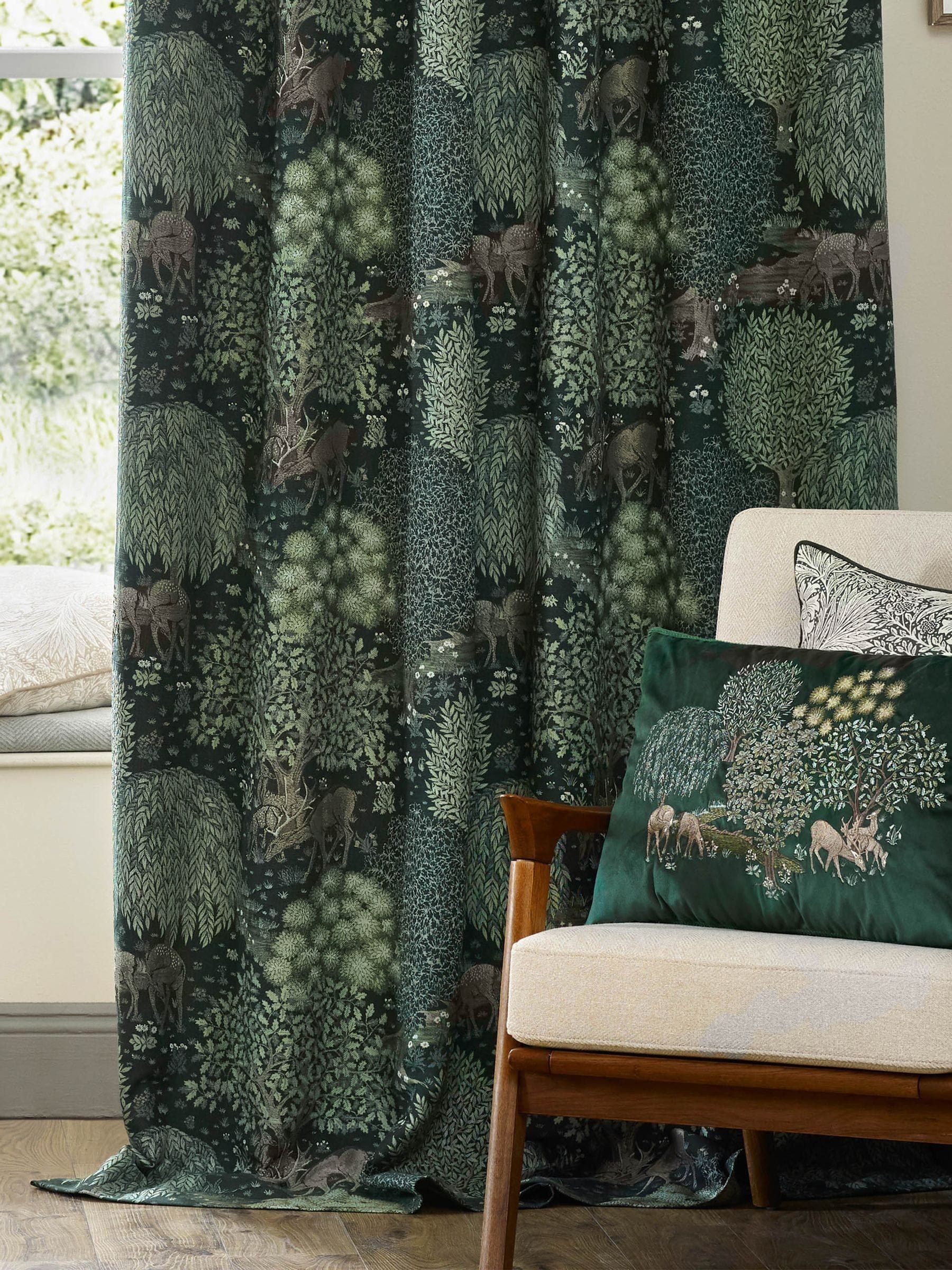 Morris & Co Green The Brook jacquard curtains 117x137cm, UK version