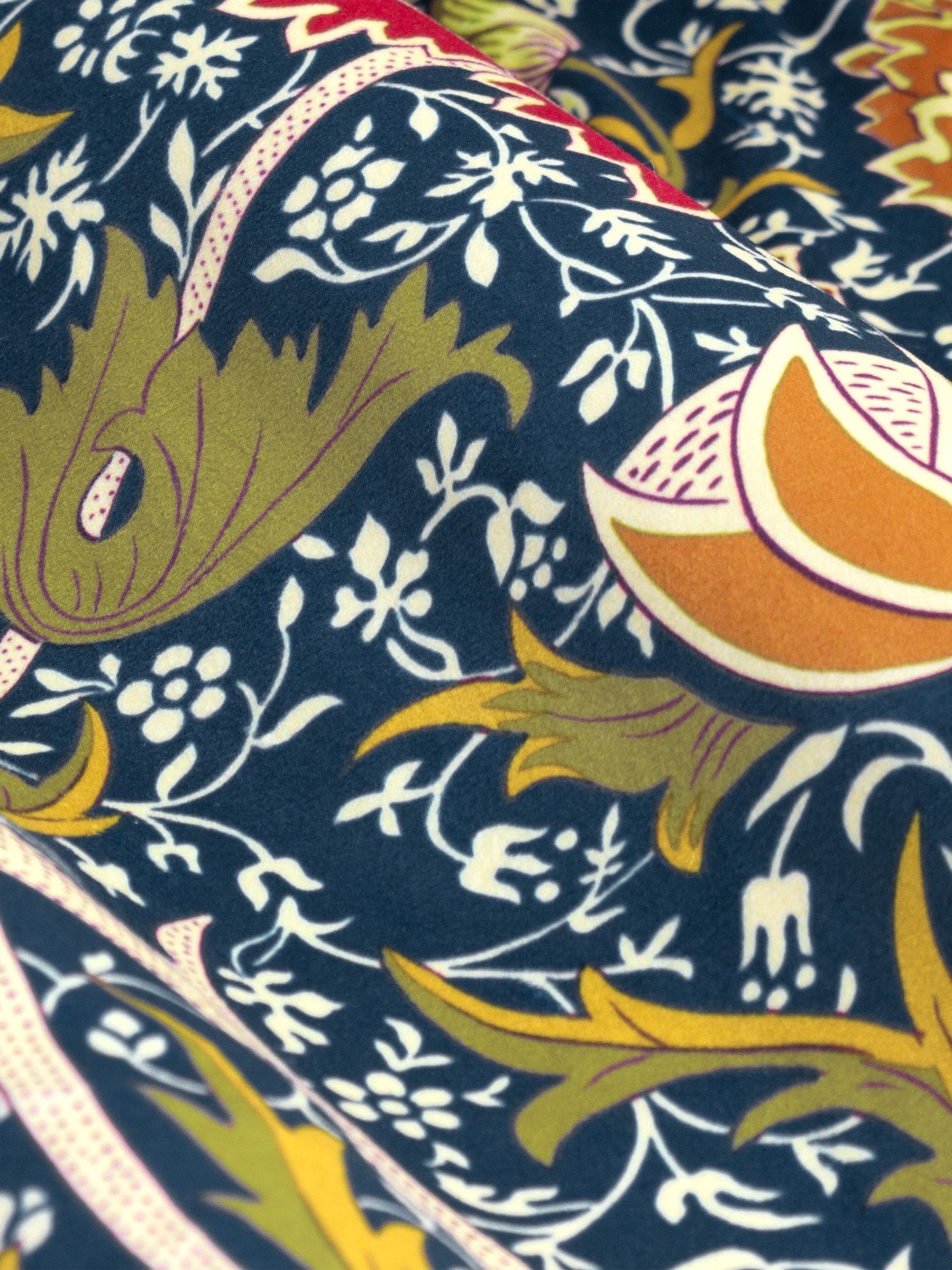 Morris & Co Indigo Berry Cray curtains 117cm (British brand)