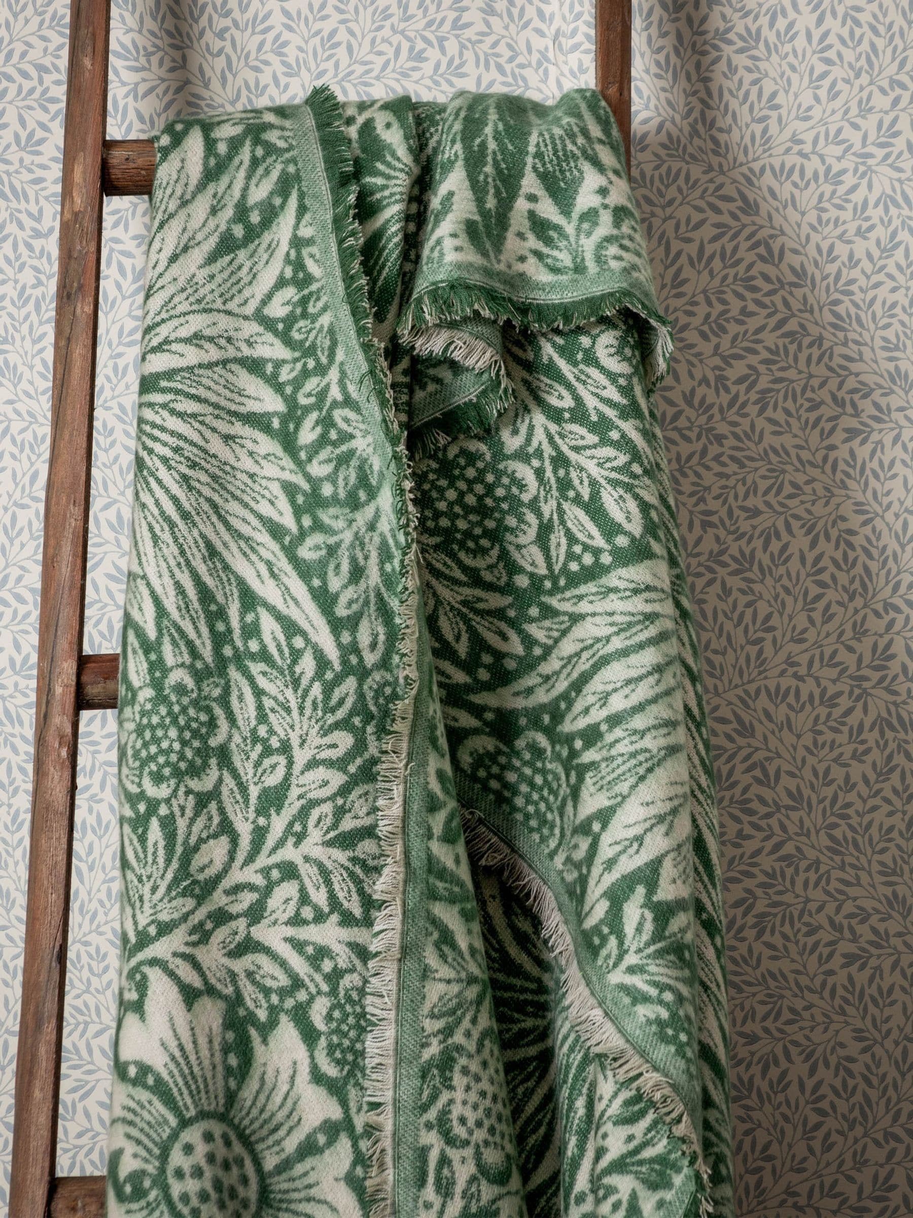 Morris & Co Marigold Jacquard throw - British product