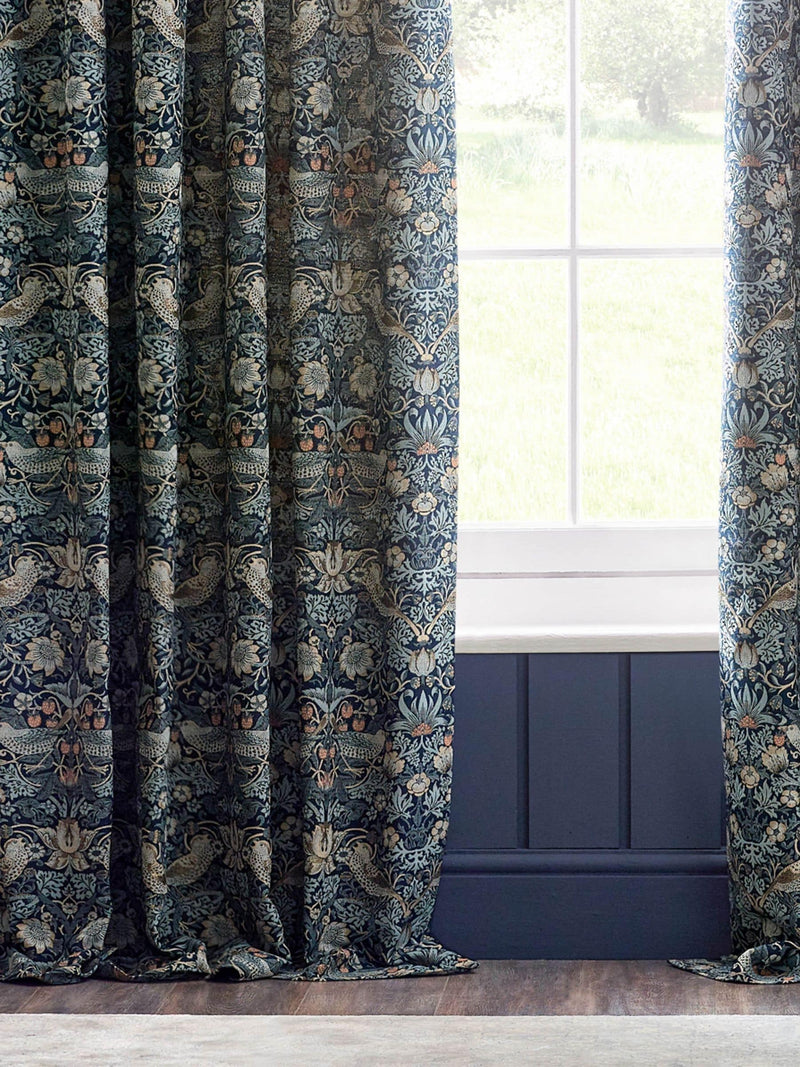 Morris & Co indigo Strawberry Thief jacquard curtain 117x137cm - British product