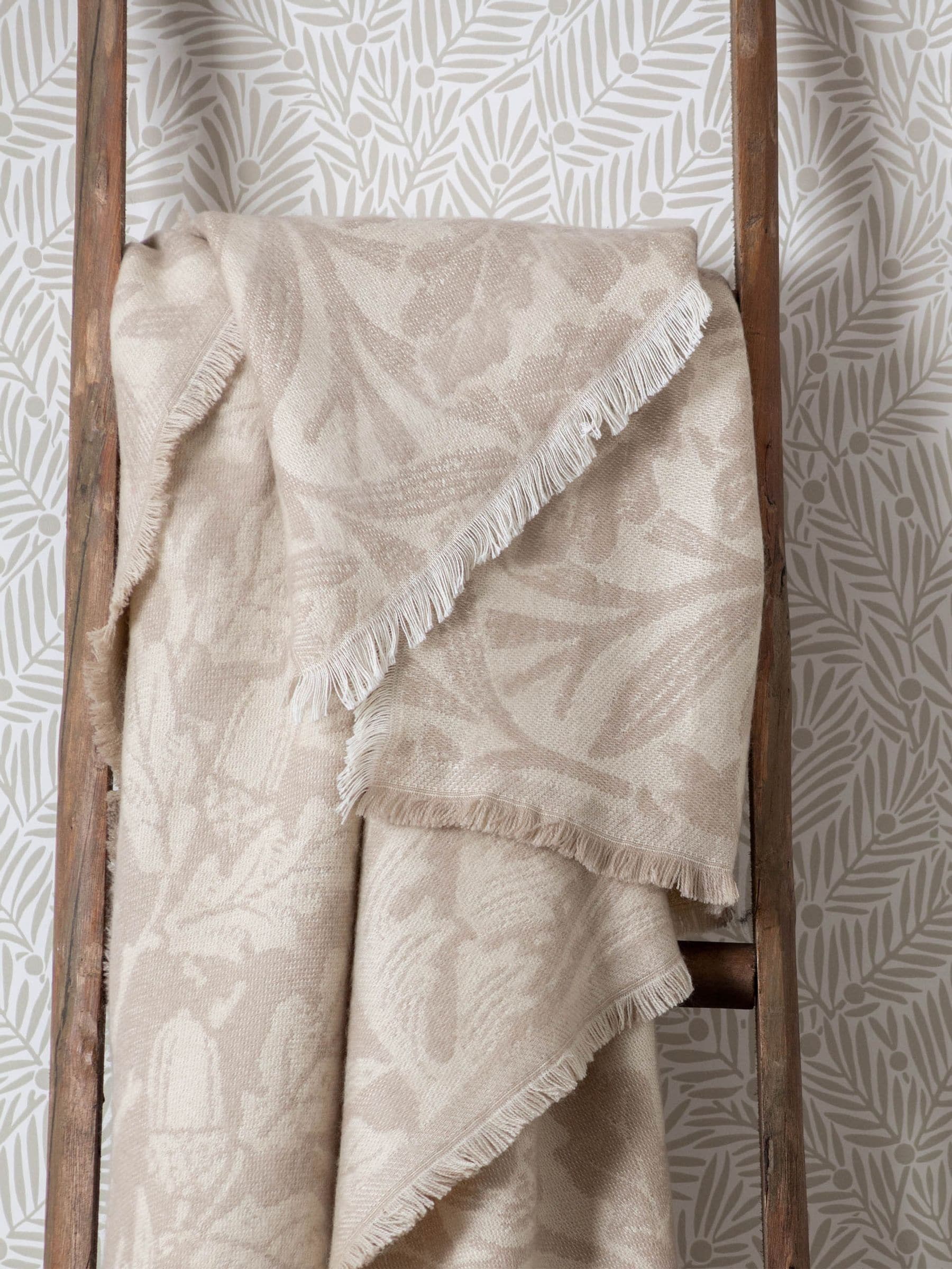 Morris & Co. acorn tonal throw 170x130cm - British product
