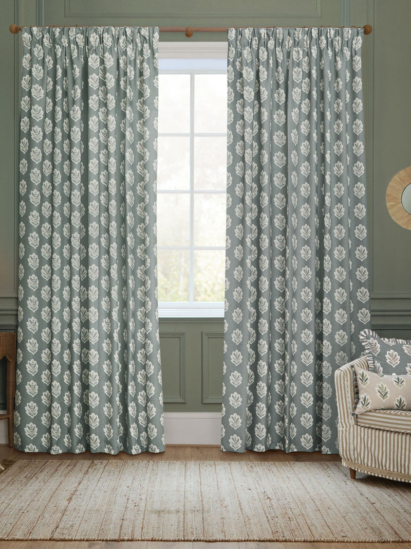 Sanderson curtains Delph Blue Sessile Leaf printed 117x137cm, UK version
