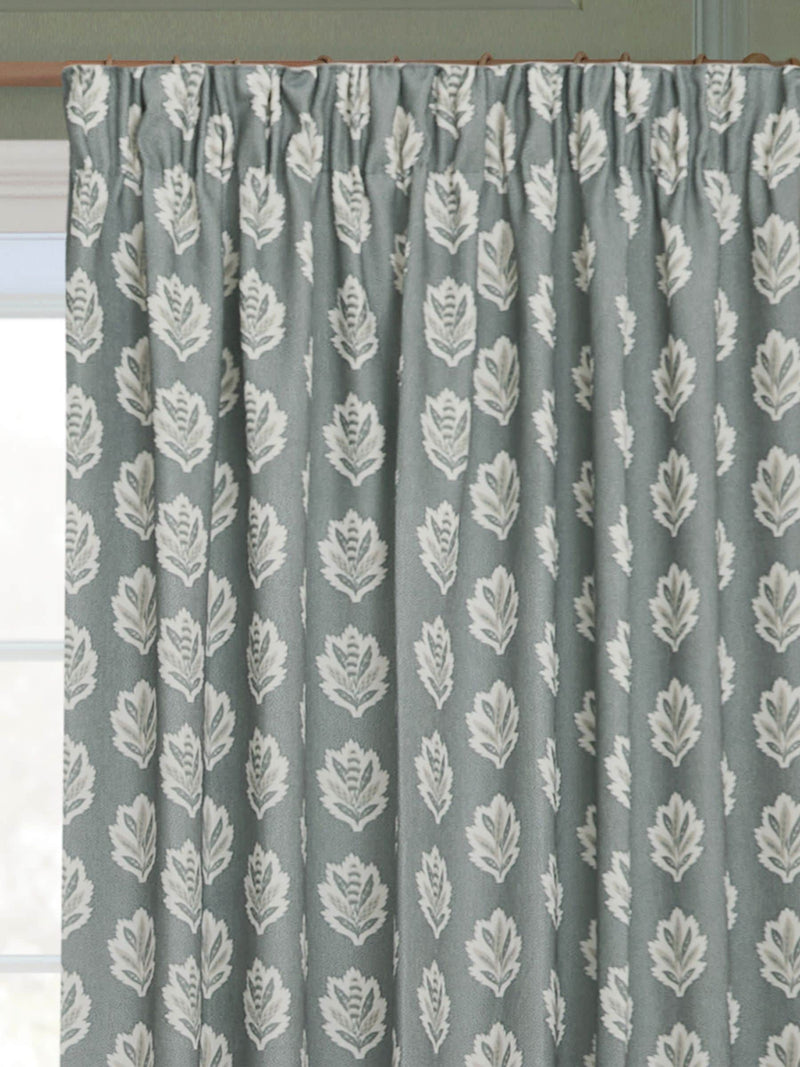 Sanderson curtains Delph Blue Sessile Leaf printed 117x137cm, UK version