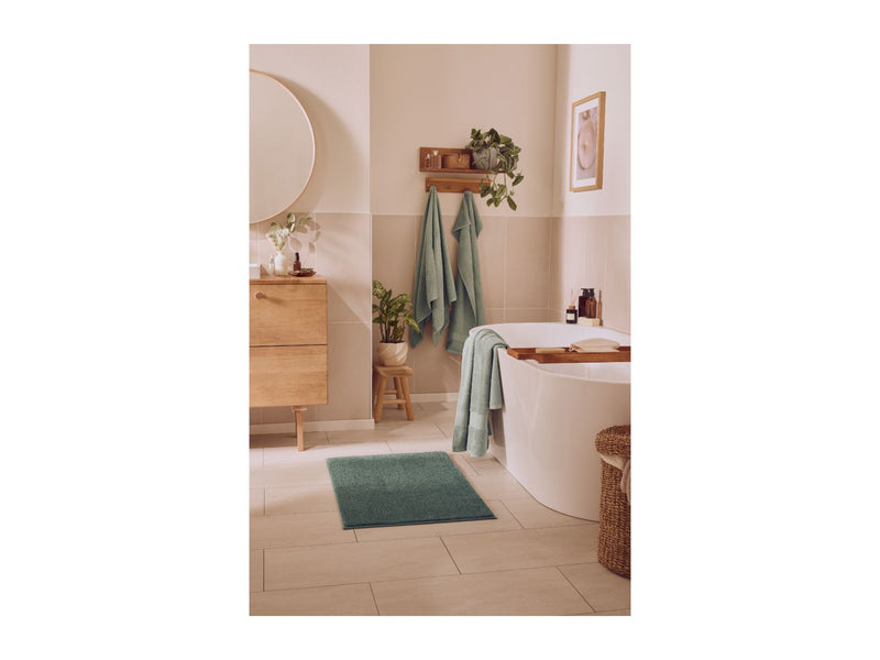 Green bath mat 60 x 90cm - British product