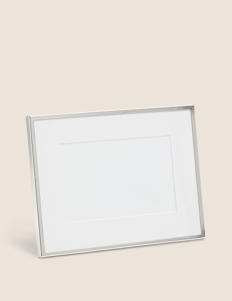 Elegant metal photo frame 4x6 inch - British product
