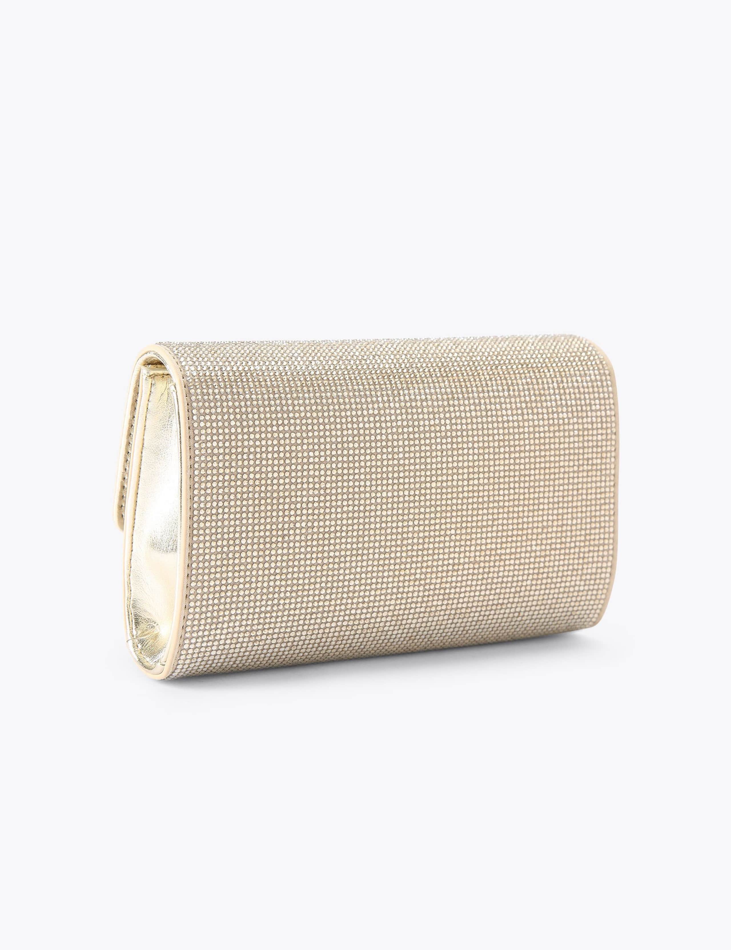 Carvela Clutch Bag mit verzierten Kettenriemen, importiert aus Großbritannien