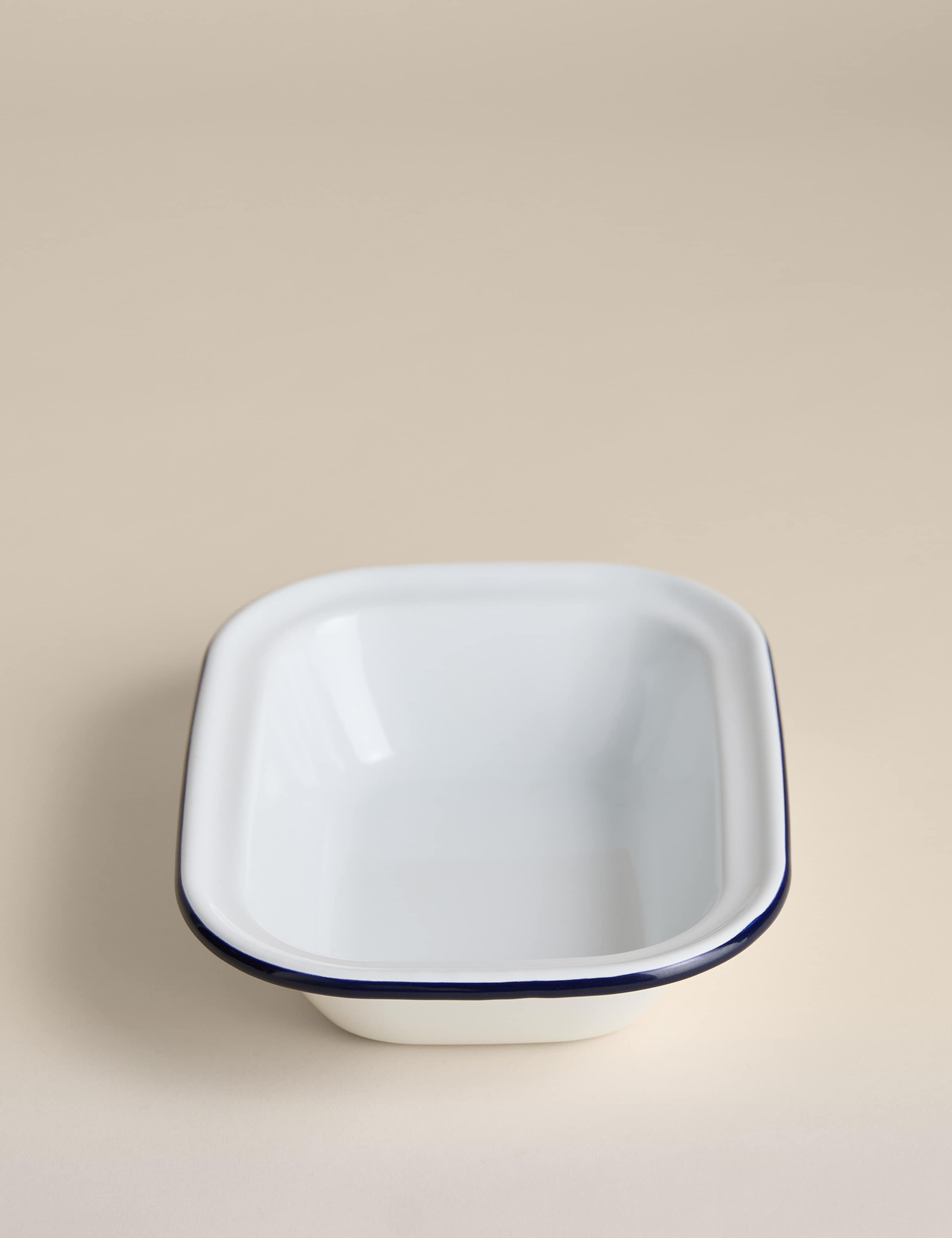 Enamel pie dish 24cm - British product