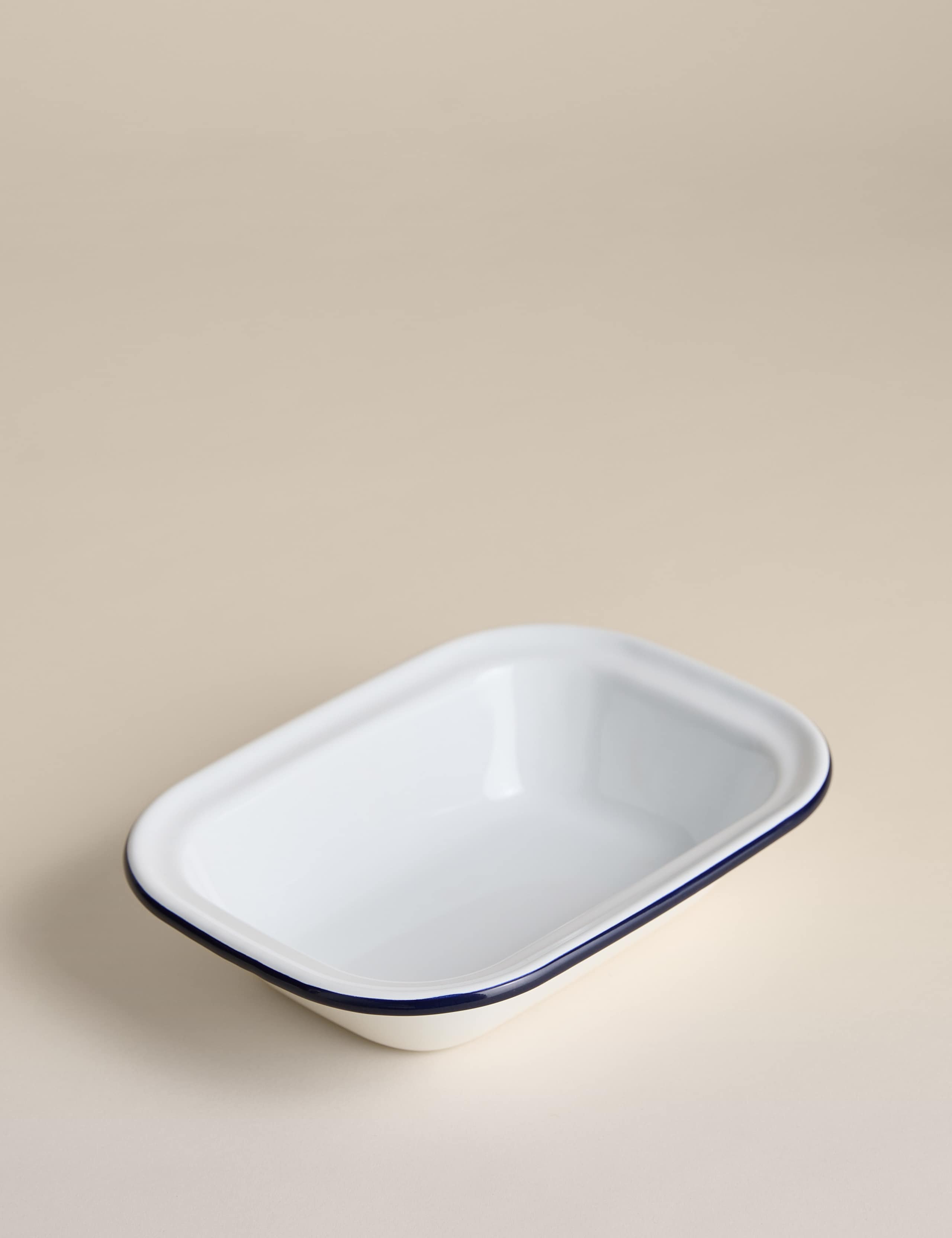 Enamel pie dish 24cm - British product