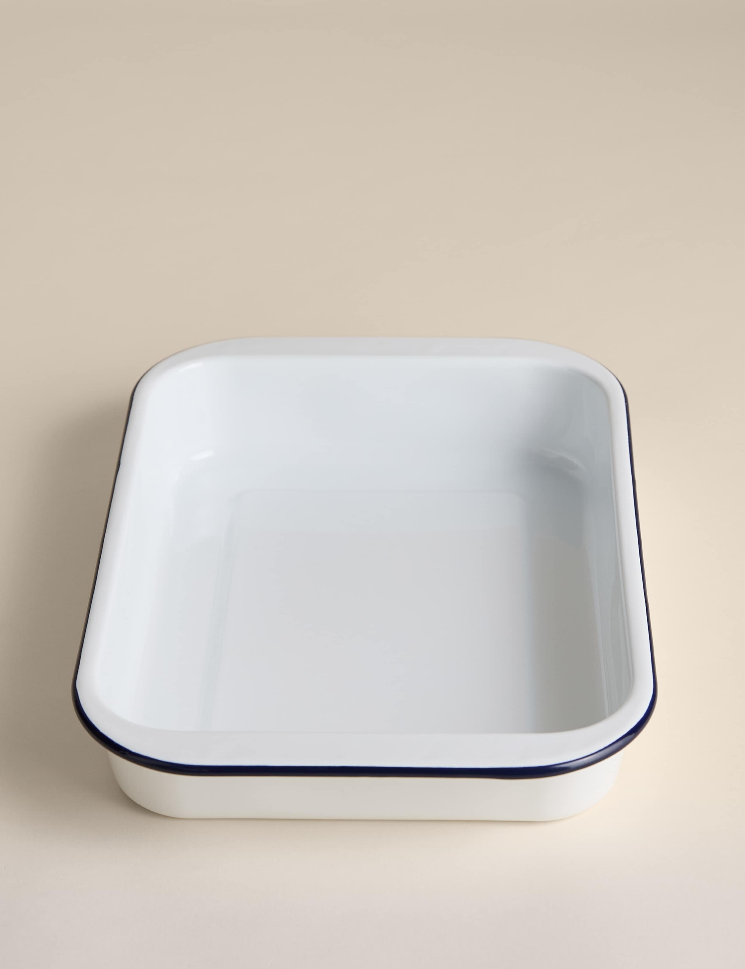 Enamel 35cm Roaster - British product