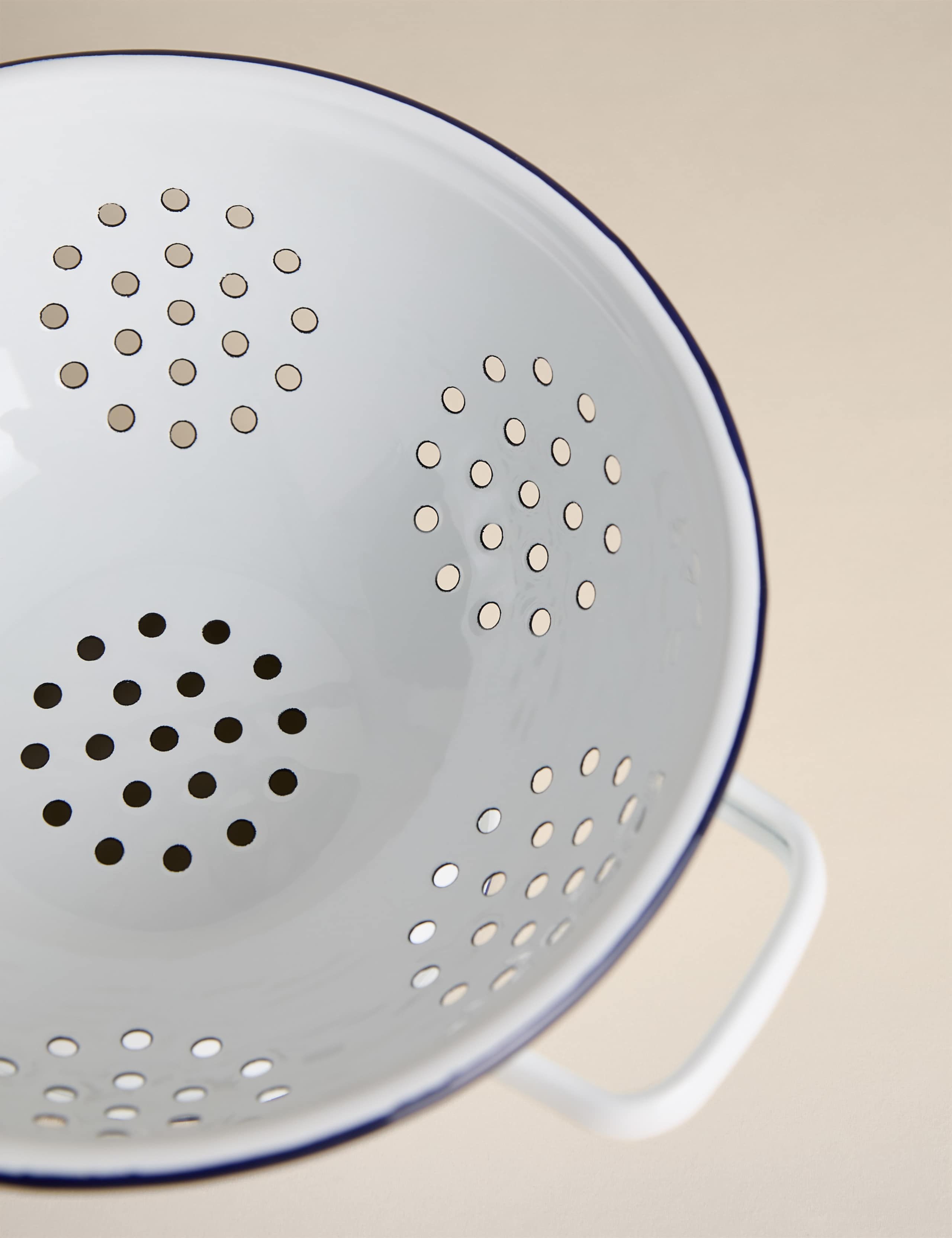 Enamel colander 24 cm - British product