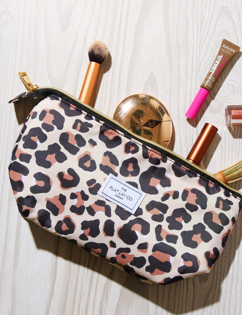 The Flat Lay Co. leopard print makeup pouch - British product