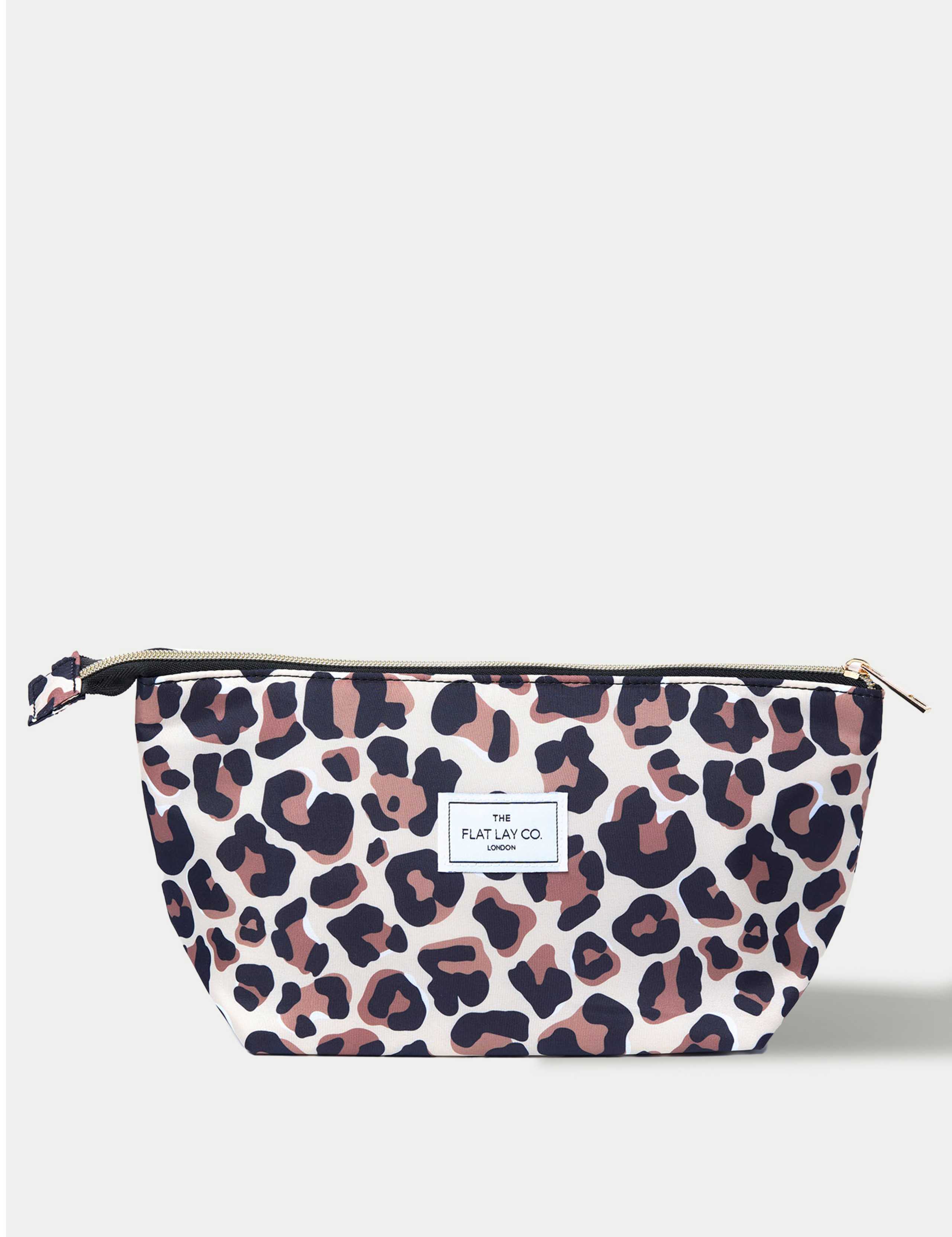 The Flat Lay Co. leopard print makeup pouch - British product