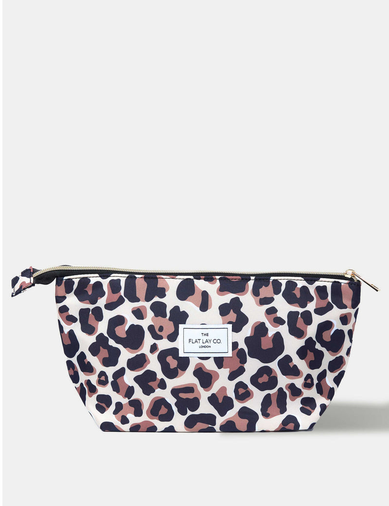 The Flat Lay Co. leopard print makeup pouch - British product