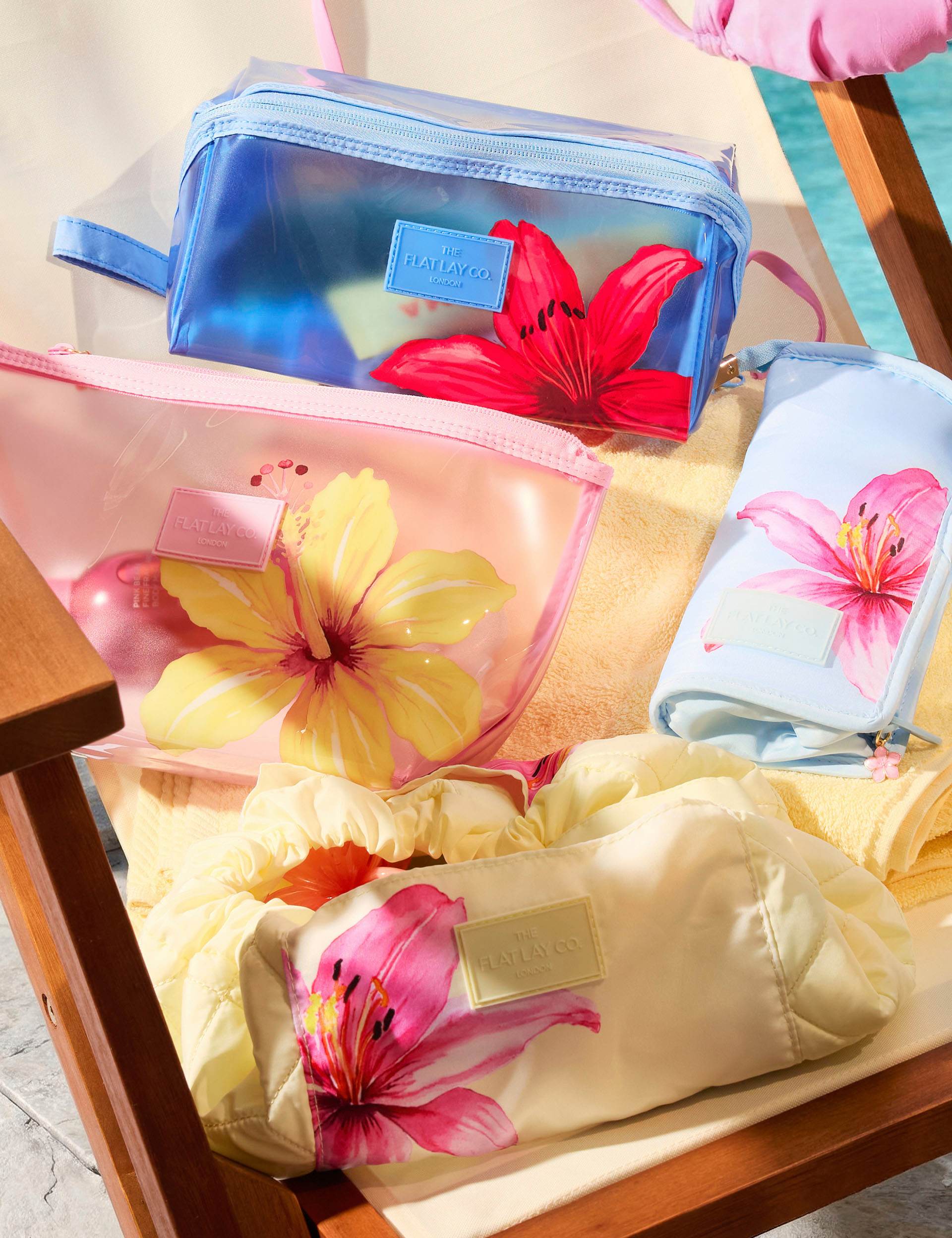 The Flat Lay Co essential makeup pouch patterned (British brand)